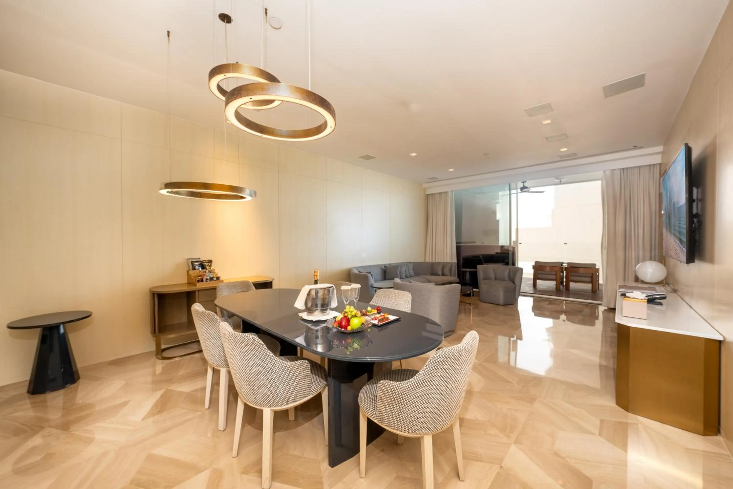 Dining area in FIVE Palm Jumeirah Dubai