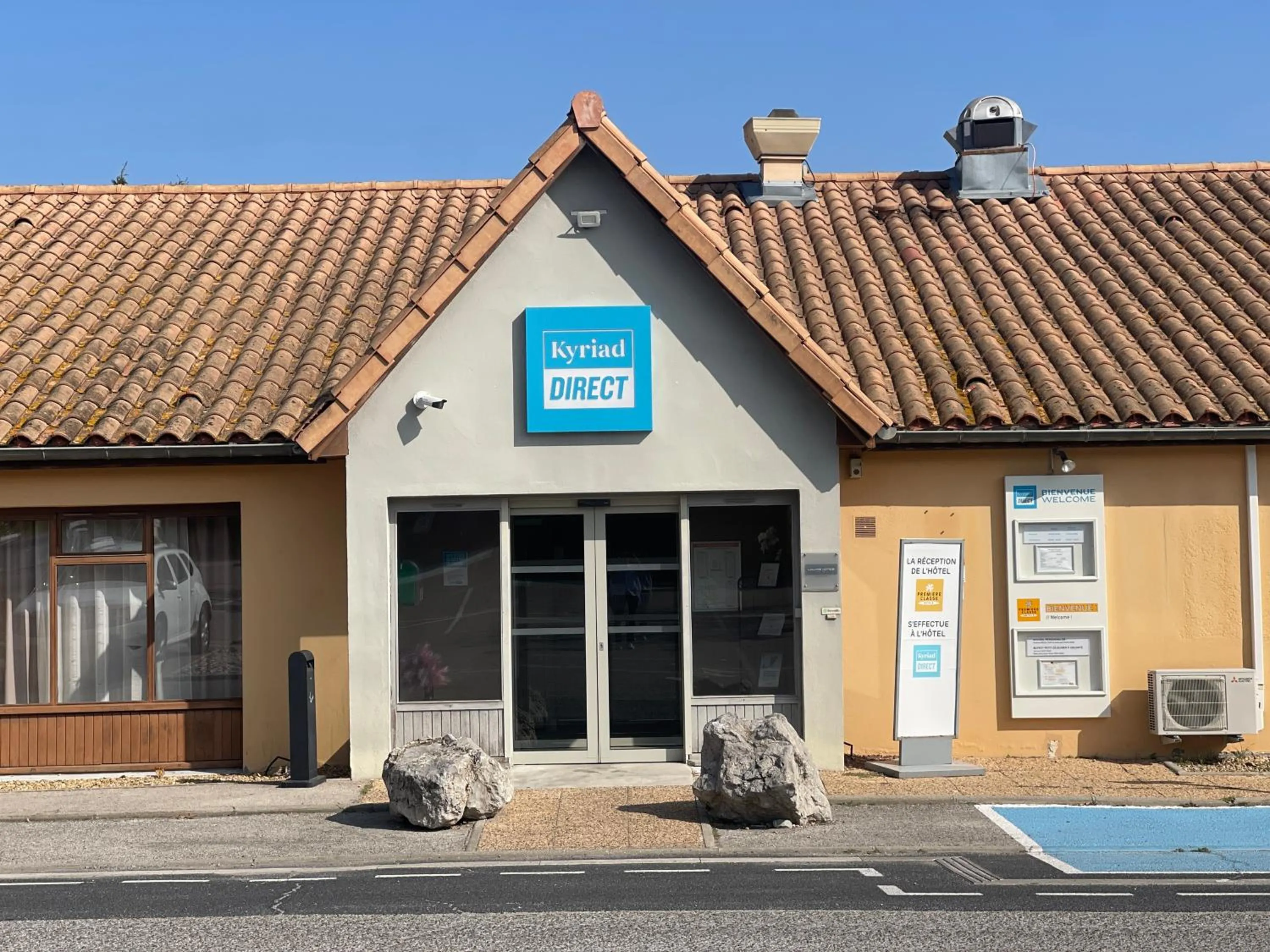 Kyriad Direct Montpellier Saint Jean De Védas - La Peyrière