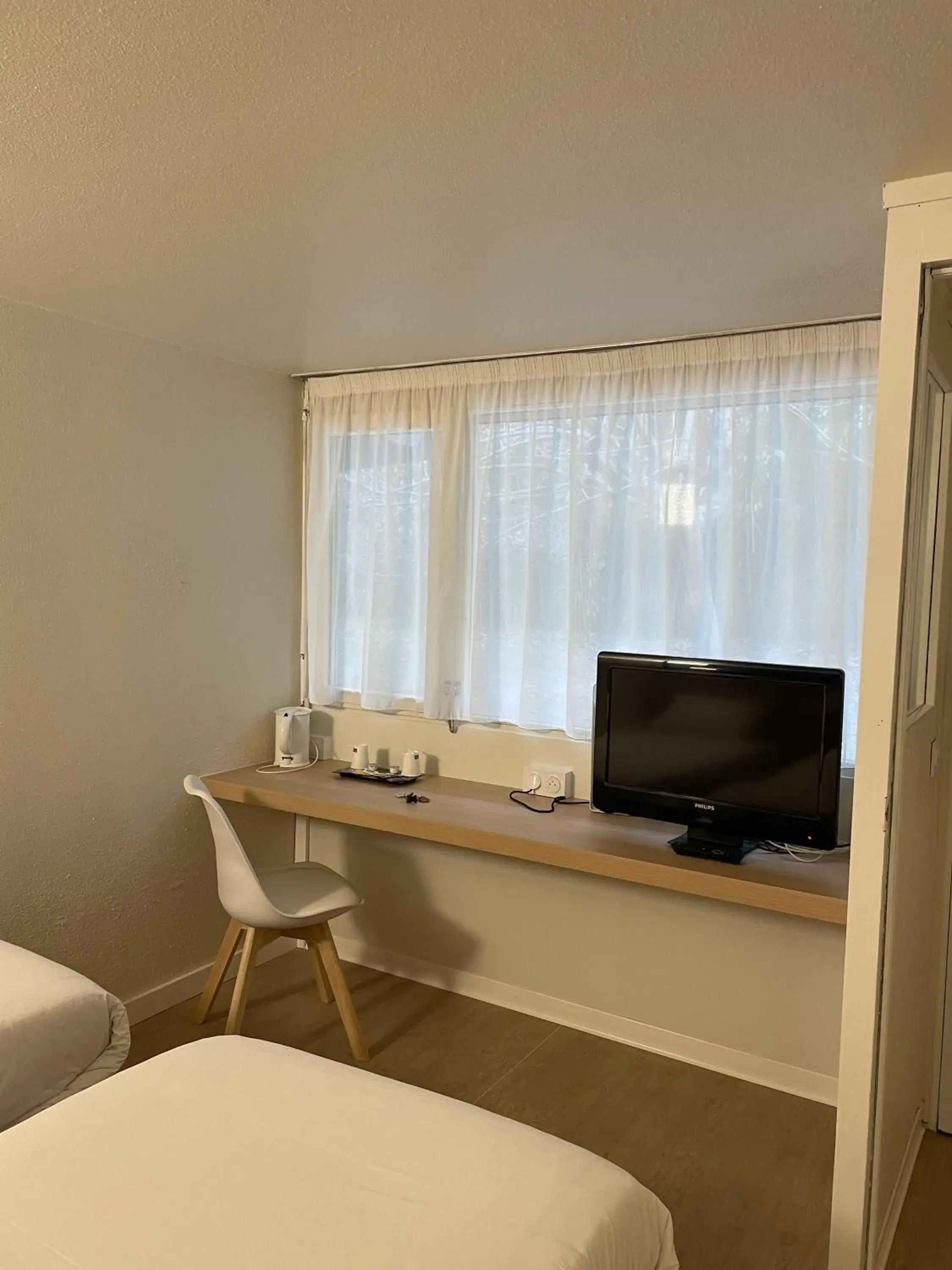 Twin Room in Kyriad Direct Montpellier Saint Jean De Védas - La Peyrière Twin Room in Kyriad Direct Montpellier Saint Jean De Védas - La Peyrière