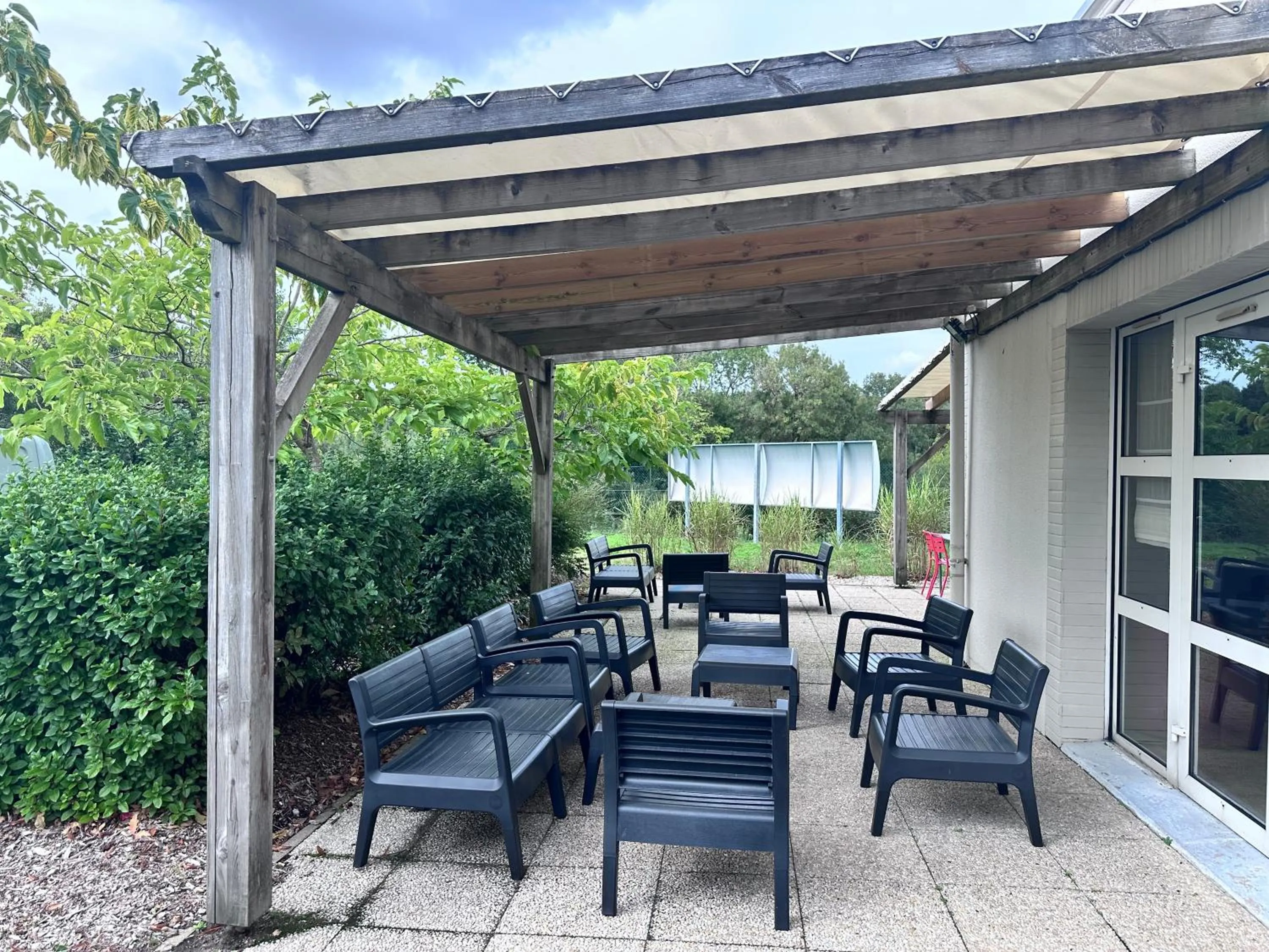 Patio in Campanile Nantes Saint-Sébastien-Sur-Loire