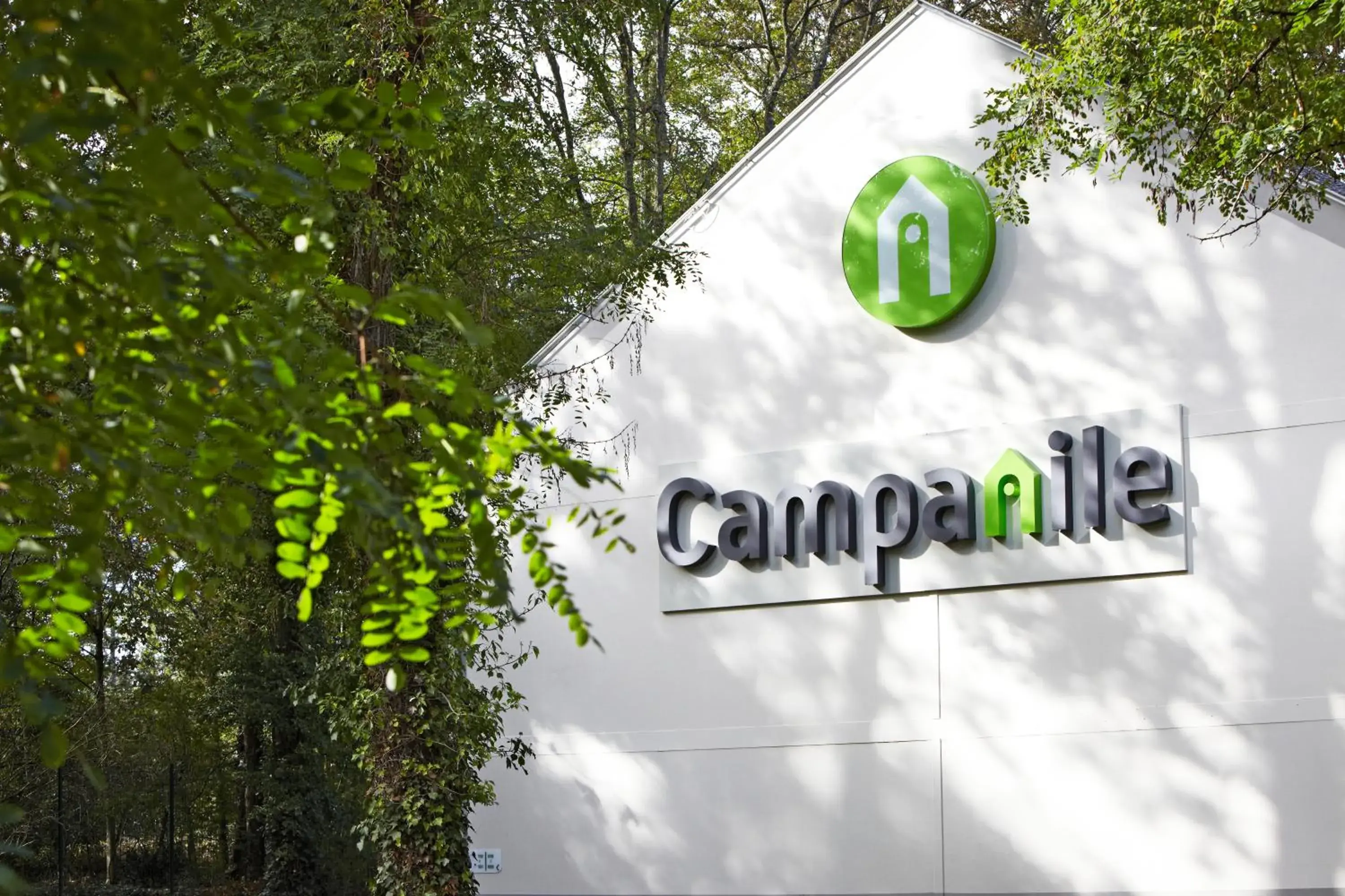 Facade/entrance in Campanile Orleans - La Source Facade/entrance in Campanile Orleans - La Source