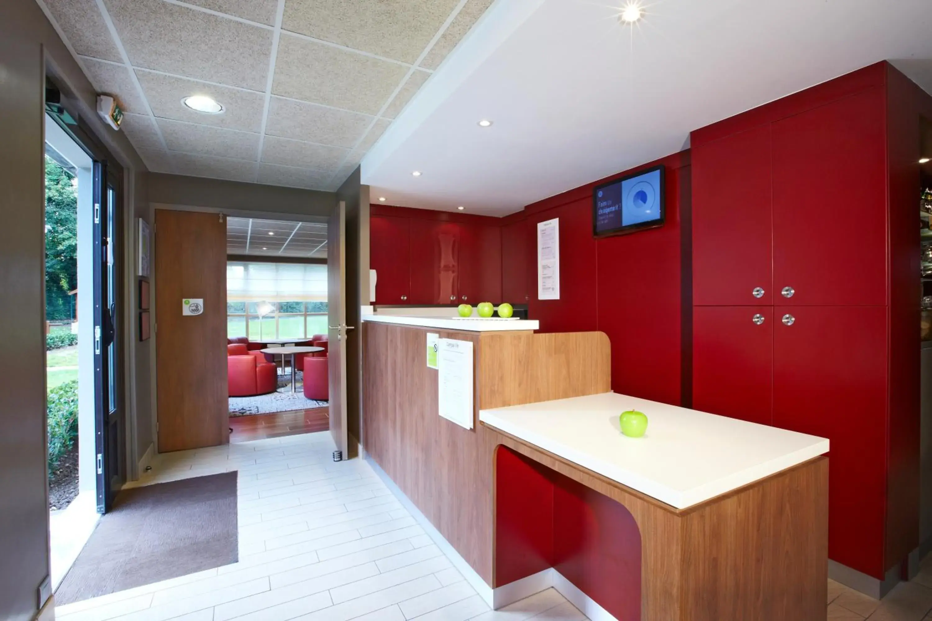 Lobby or reception in Campanile Orleans - La Source Lobby or reception in Campanile Orleans - La Source