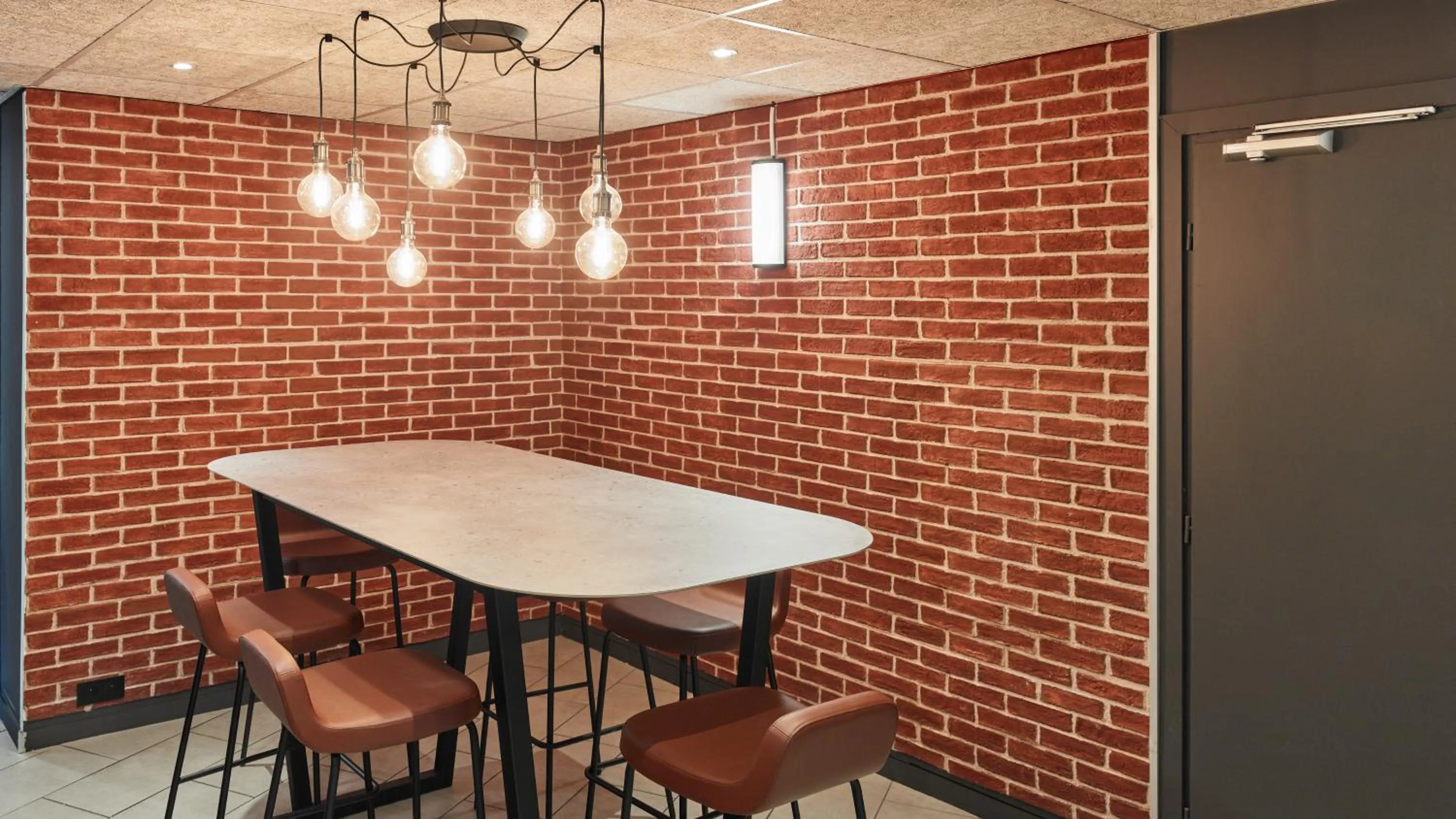 Living room in Campanile Prime - Argenteuil