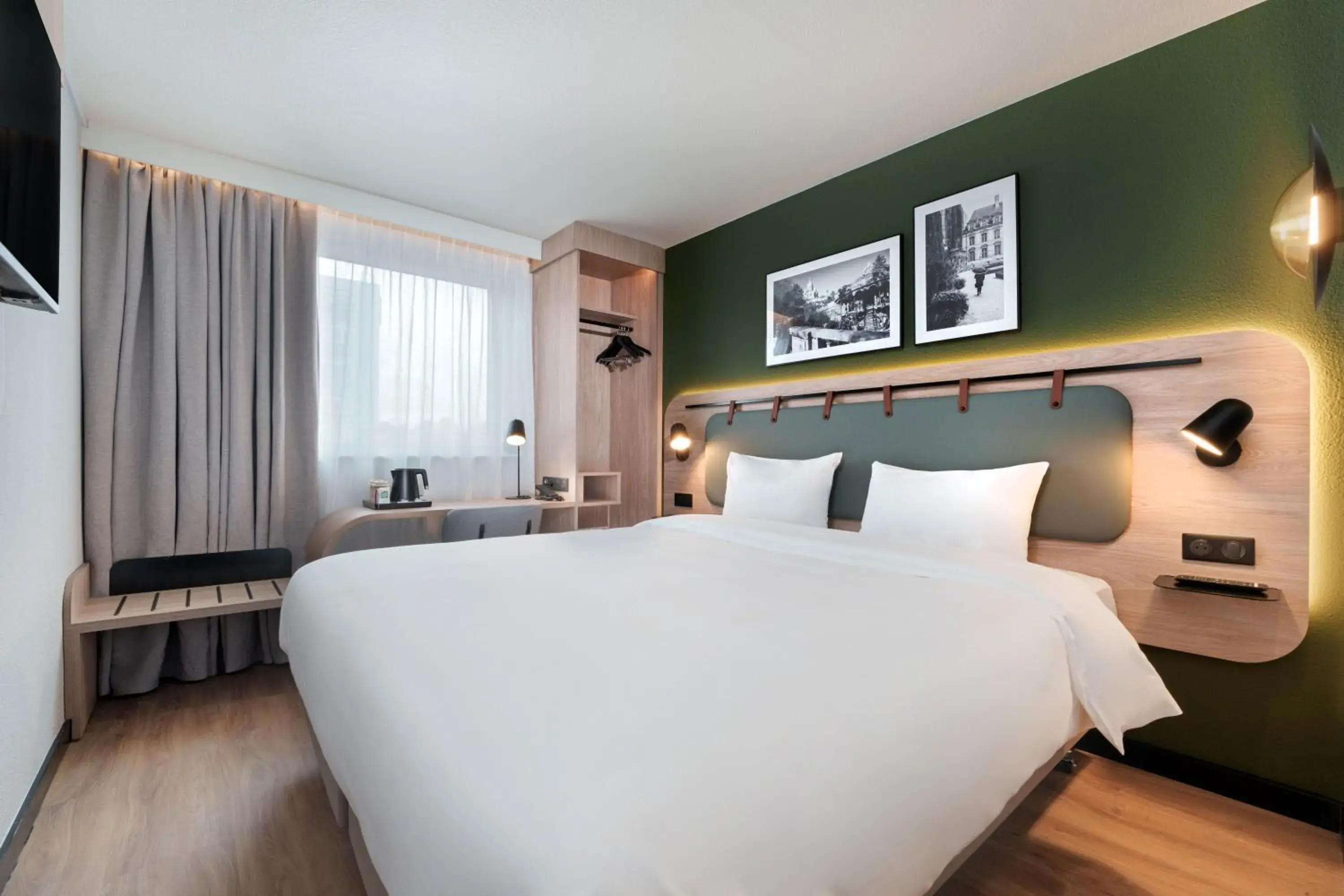 Bed in Campanile Prime - Argenteuil Bed in Campanile Prime - Argenteuil