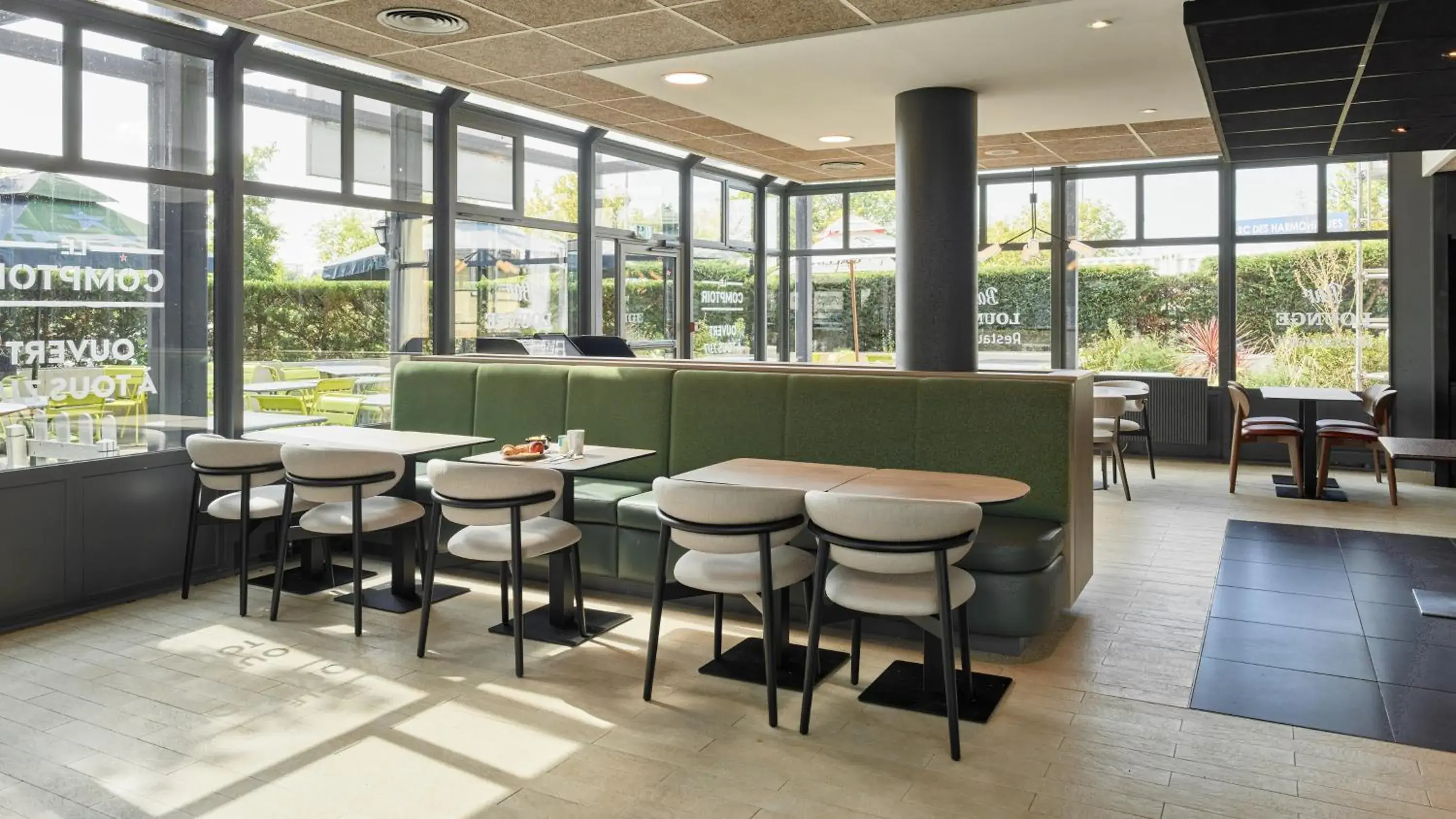 Restaurant/places to eat in Campanile Prime - Argenteuil Restaurant/places to eat in Campanile Prime - Argenteuil