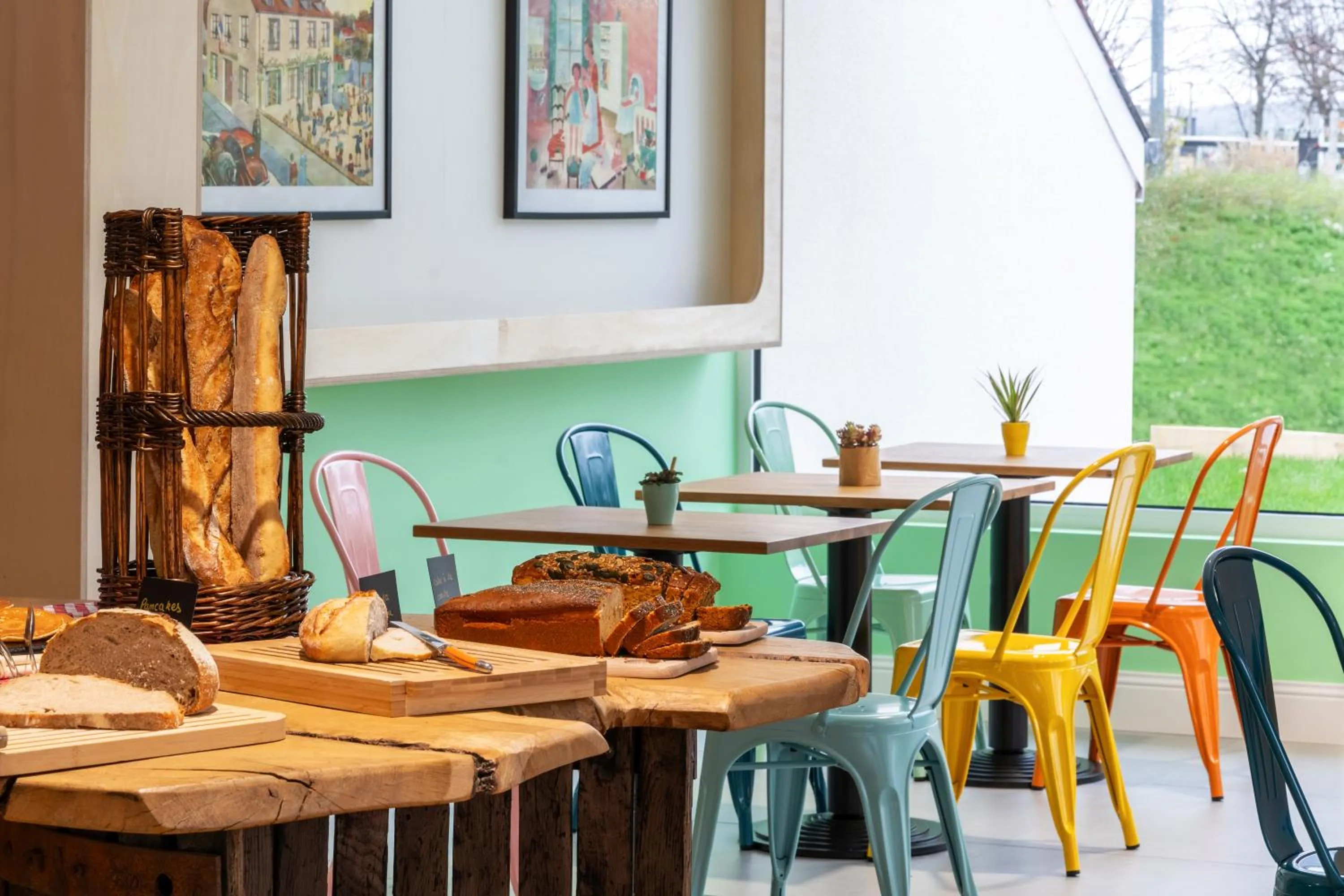 Banquet/Function facilities in greet Hotel Chatellerault