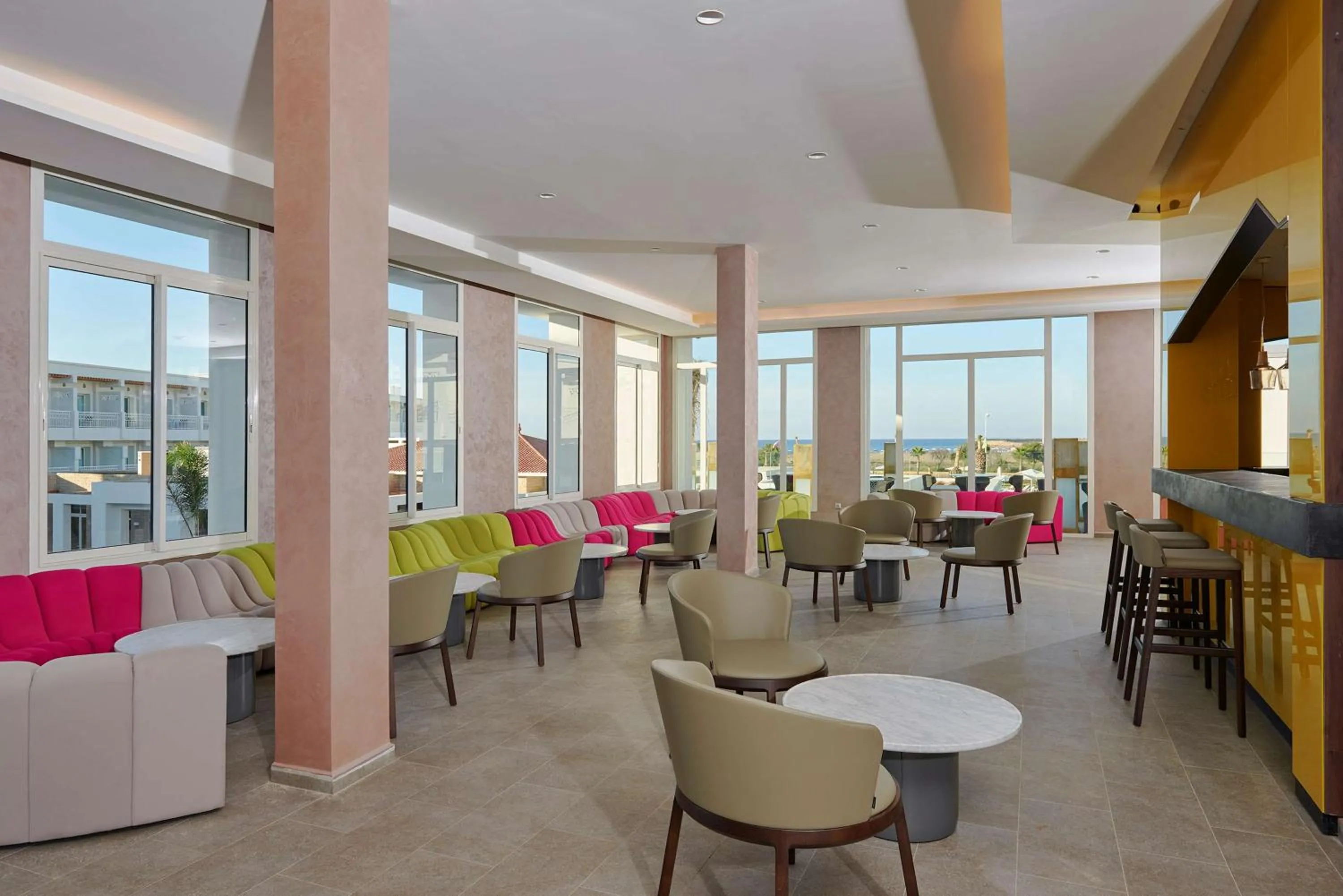 Lounge or bar in Radisson Blu Resort Saidia Beach