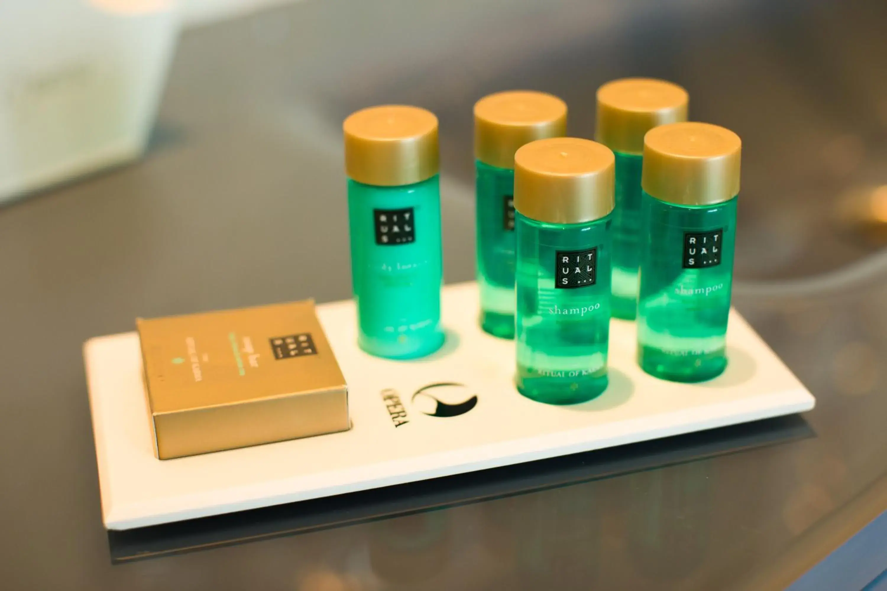 Deluxe Double Room with Partial Sea View in Hotel Opera Mamaia Deluxe Double Room with Partial Sea View in Hotel Opera Mamaia