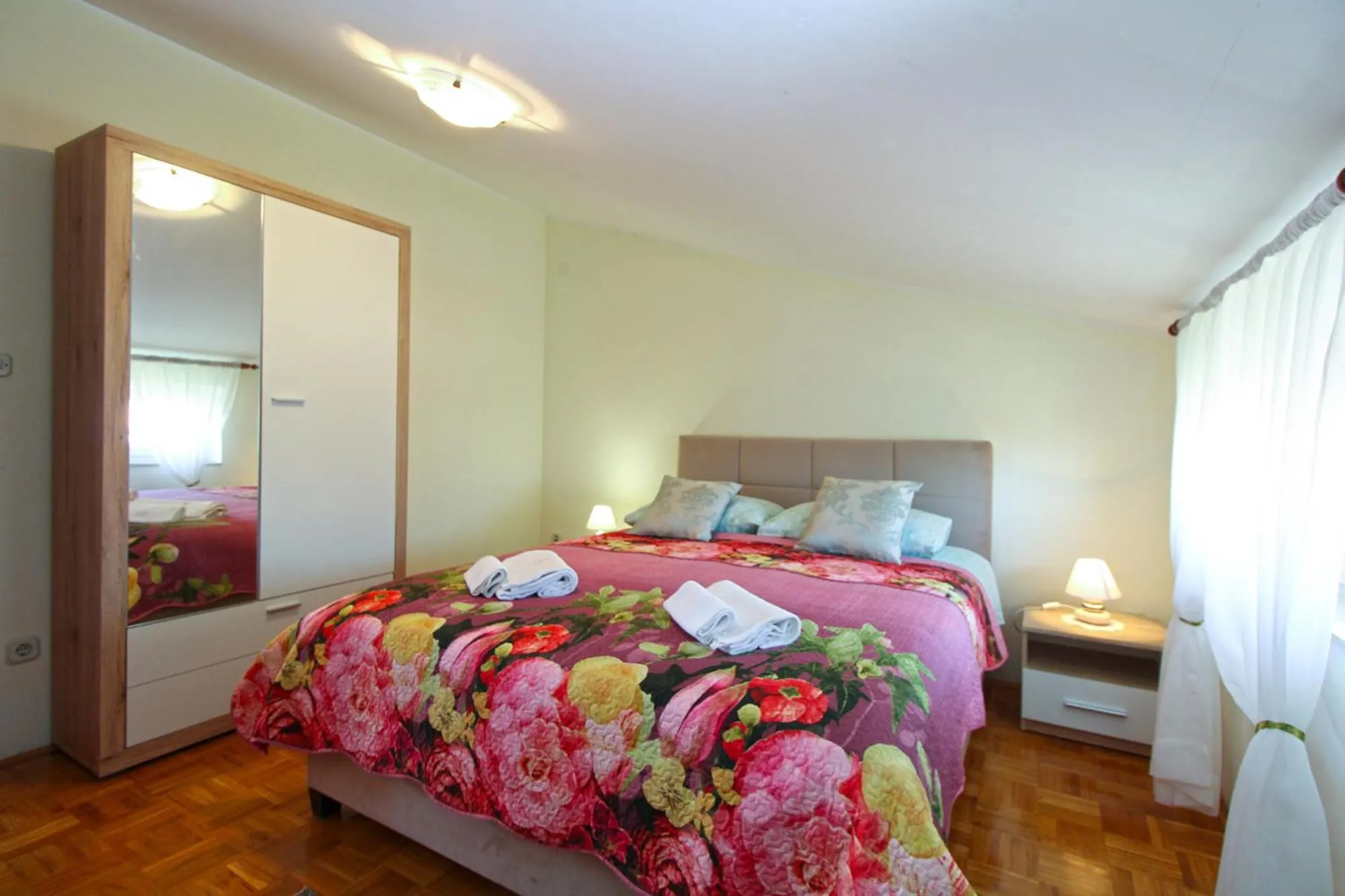 Apartment Andela 250