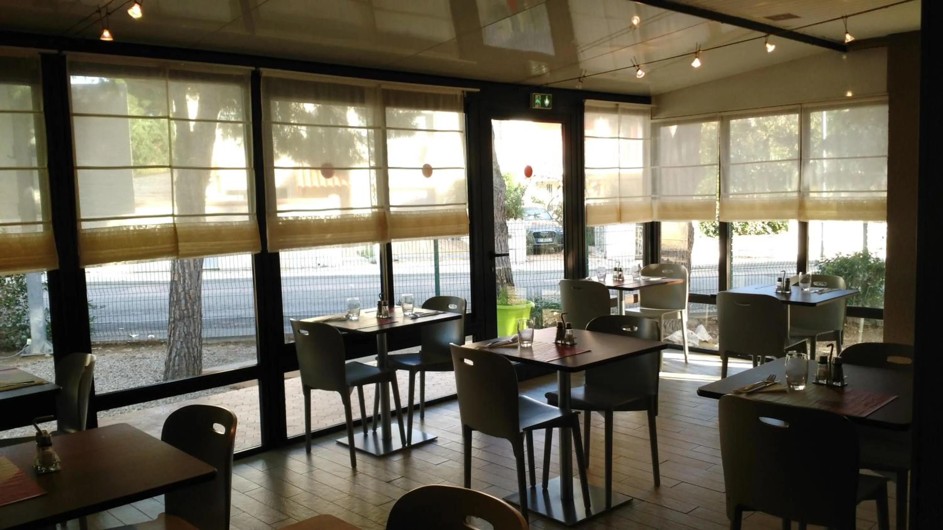 Food and drinks in Campanile Perpignan Sud