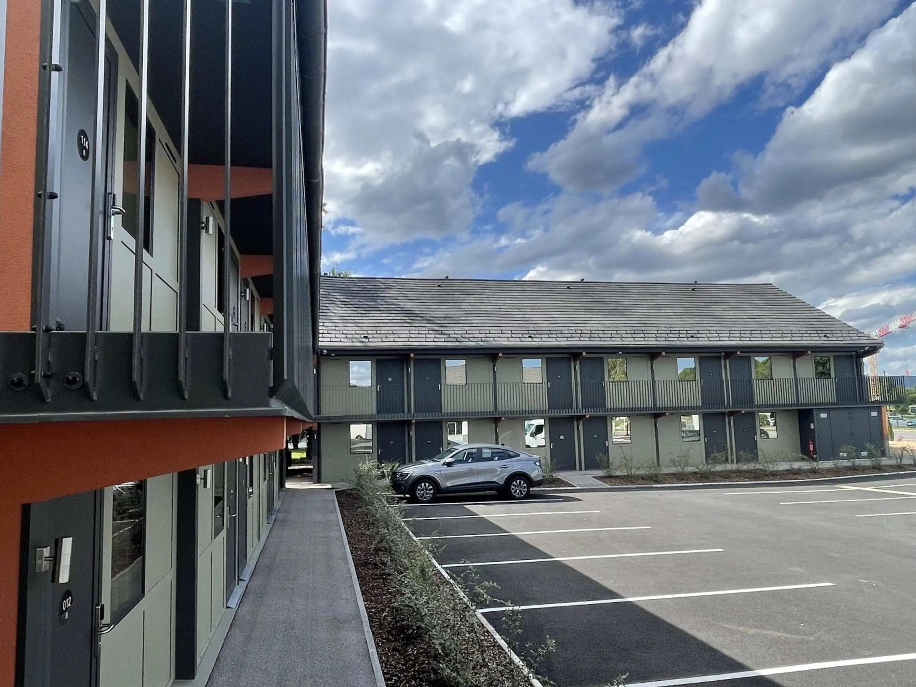 Property building in Campanile NATURE - Clermont-Ferrand Nord Riom