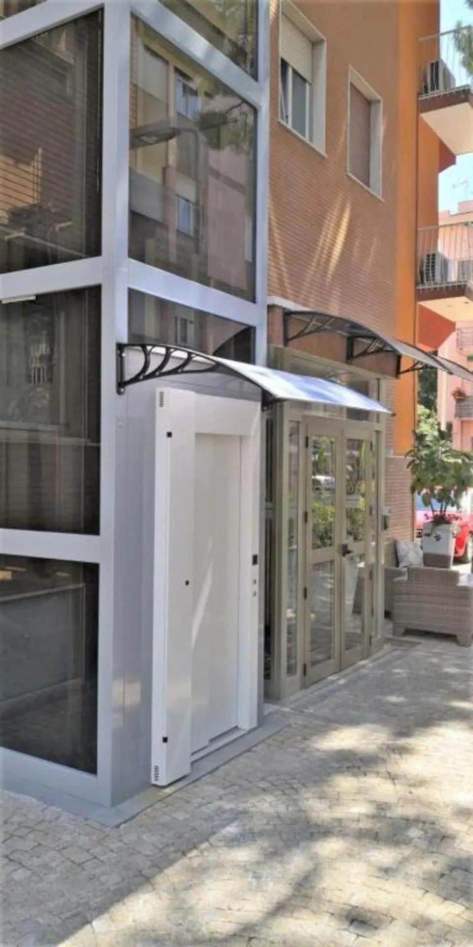 Property building in Gold Hotel