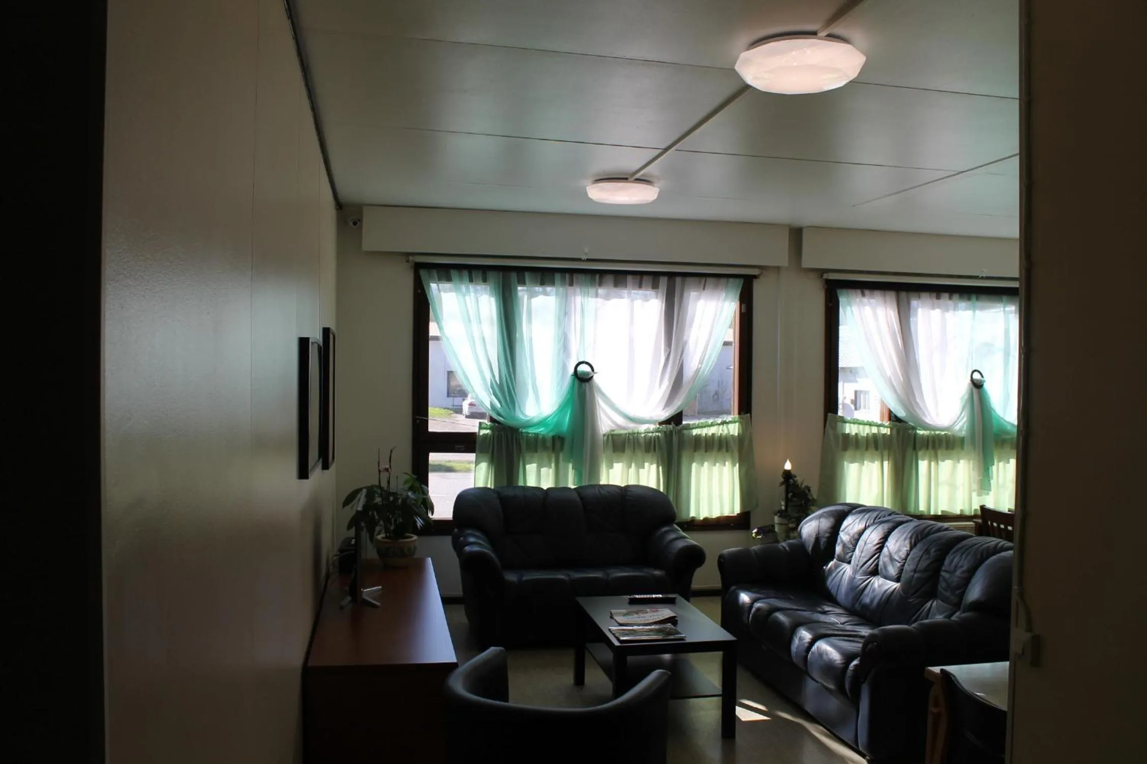 Entertainment in Guesthouse - Kuin Kotonaan