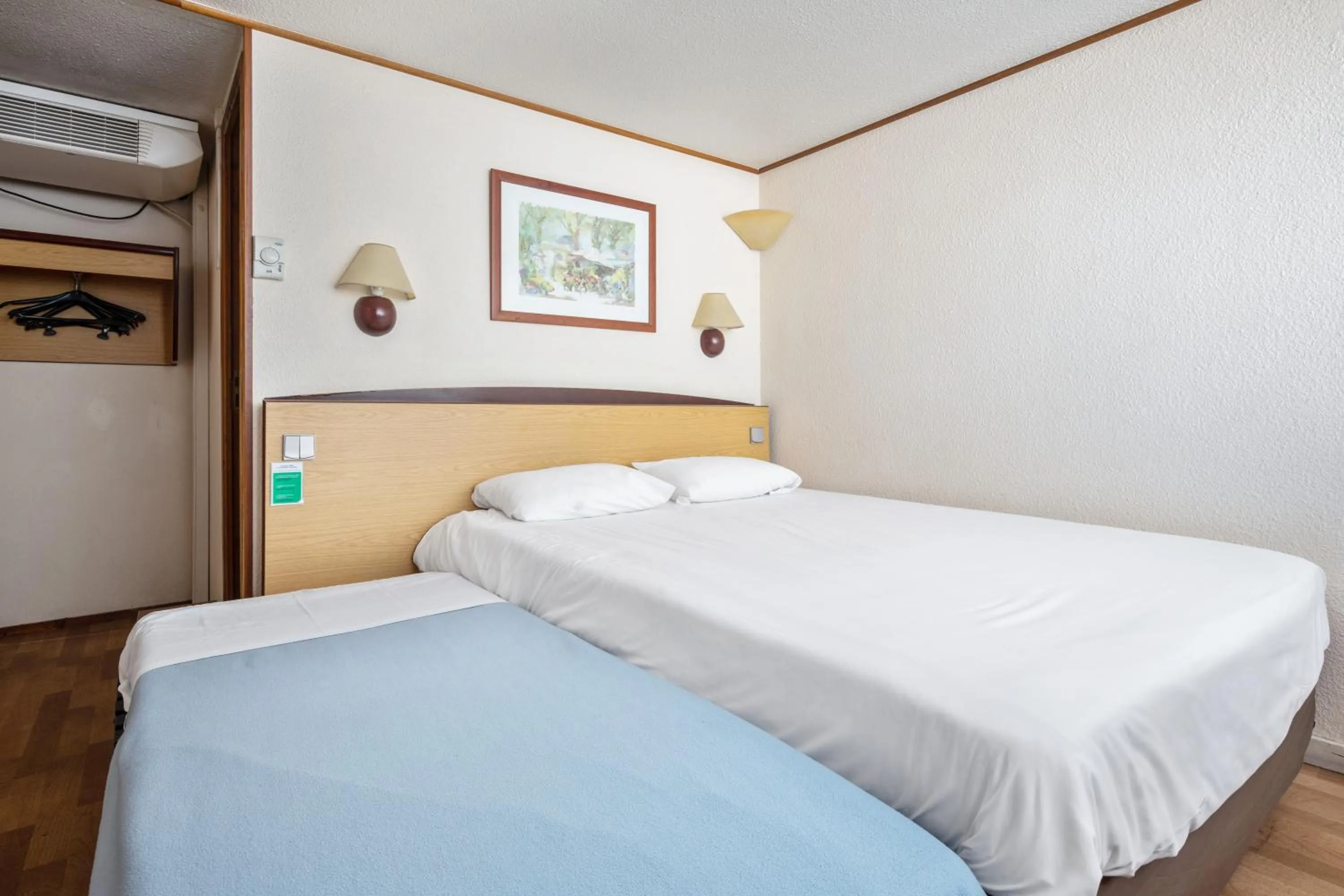 Bed in Campanile Brive-La-Gaillarde Ouest