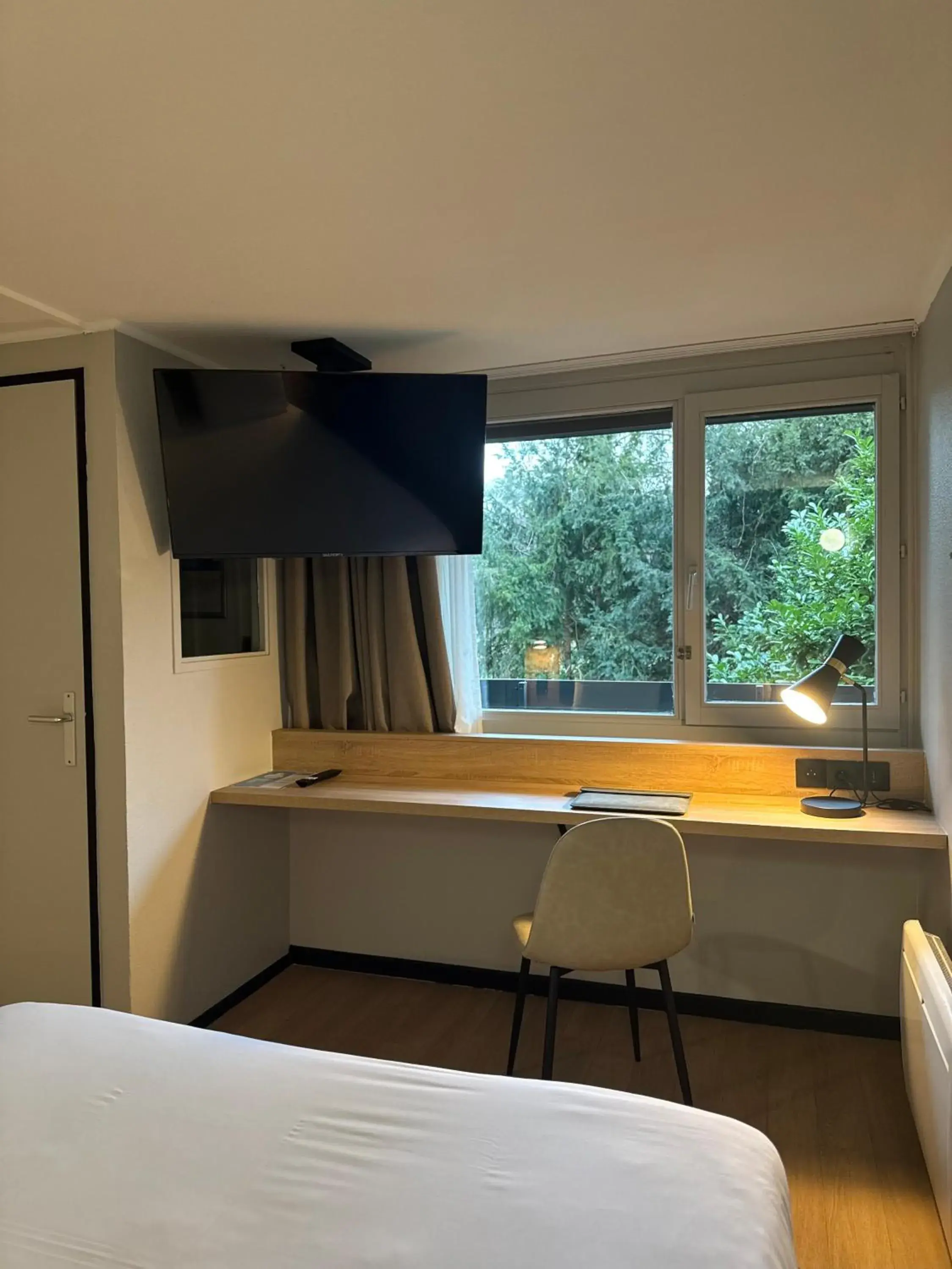 Bed in Kyriad Direct Haguenau Bed in Kyriad Direct Haguenau