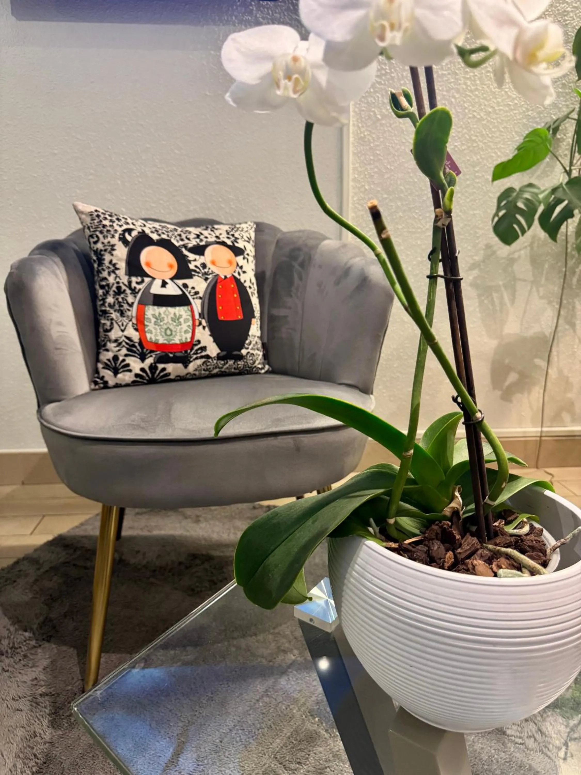 Communal lounge/ TV room in Kyriad Direct Haguenau