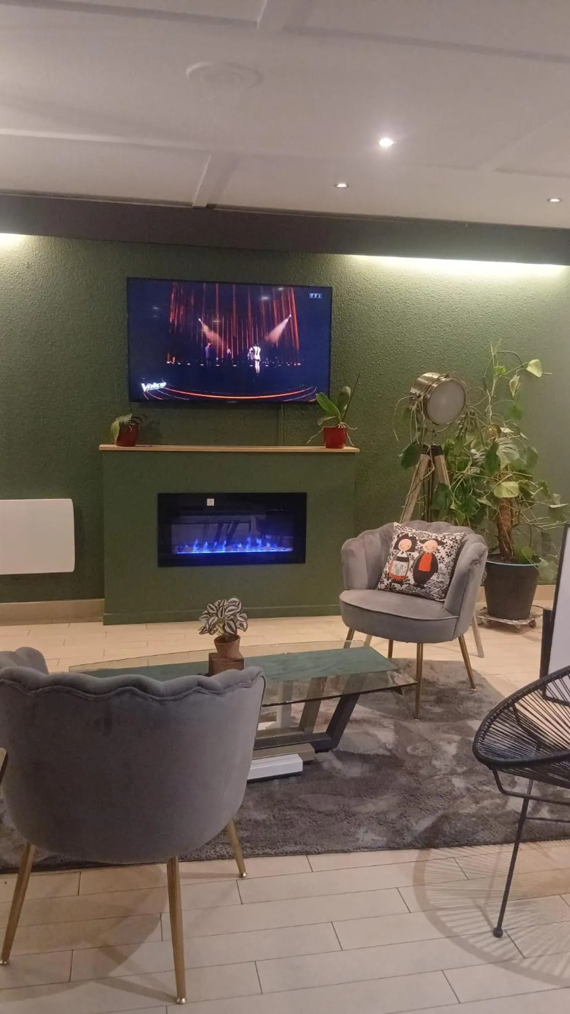 Property building in Kyriad Direct Haguenau