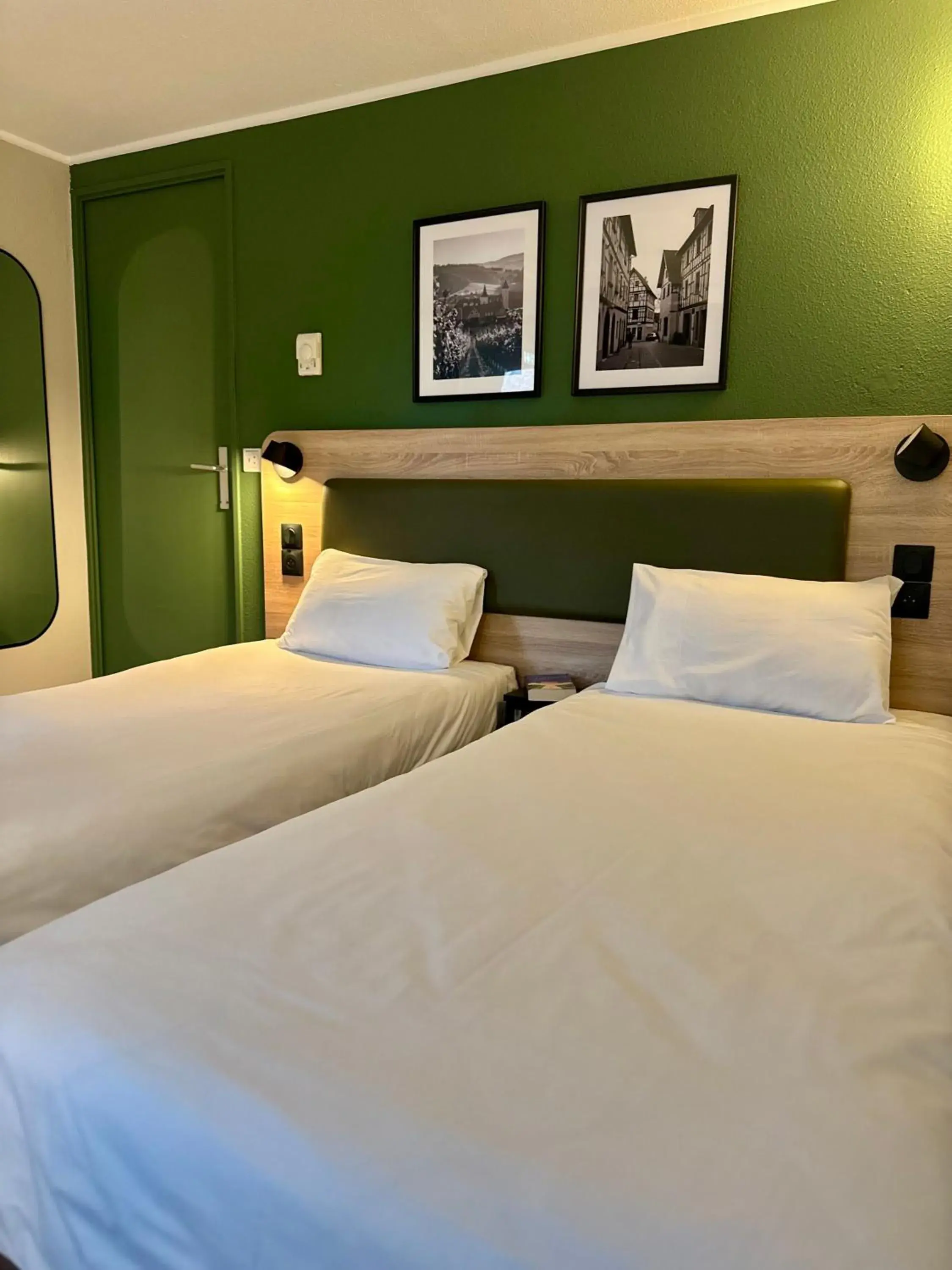 Photo of the whole room, Bed in Kyriad Direct Haguenau Photo of the whole room, Bed in Kyriad Direct Haguenau