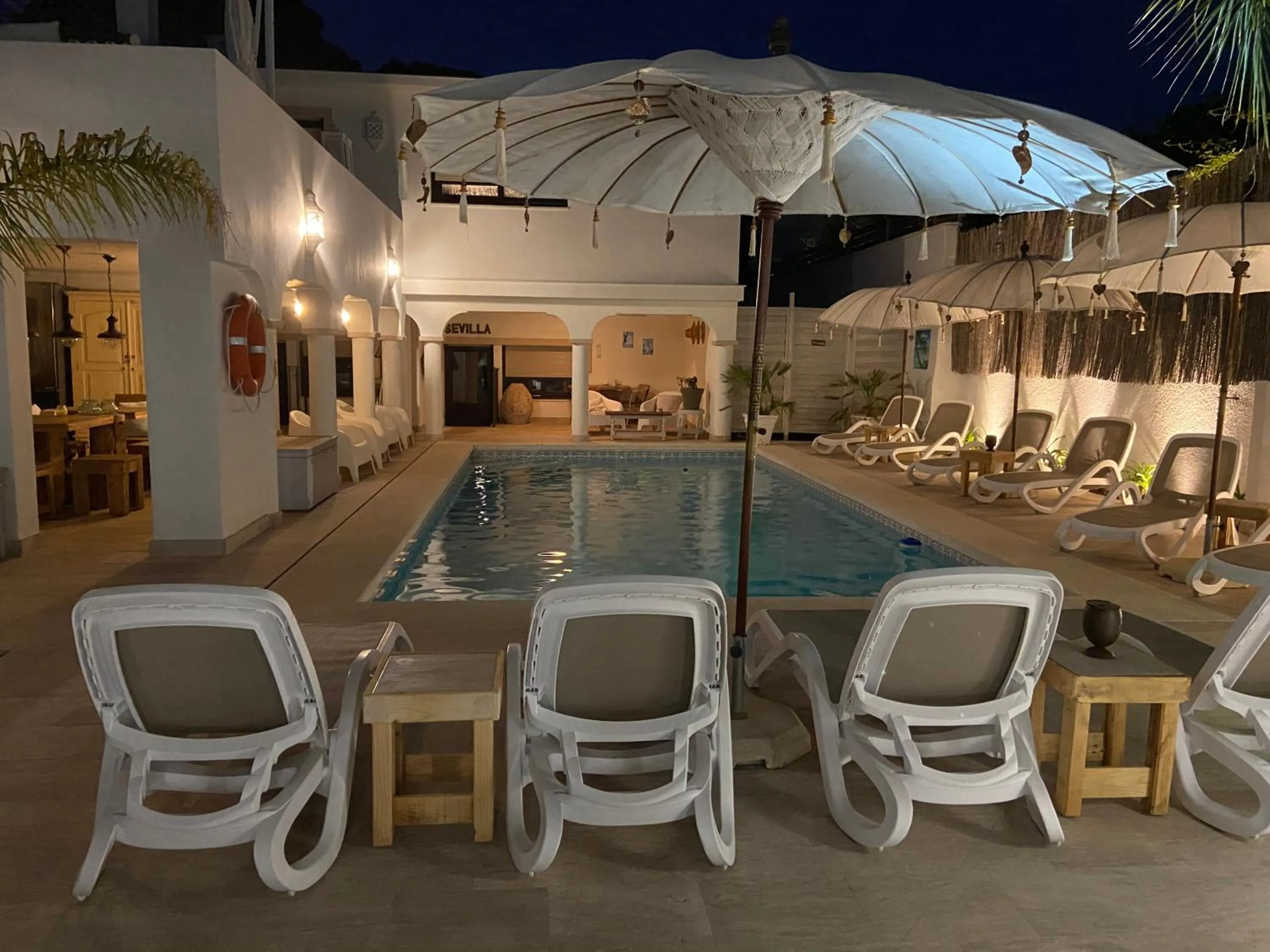 Casa Holandaluzas Marbella near Beach, with salt water Pool and private parking