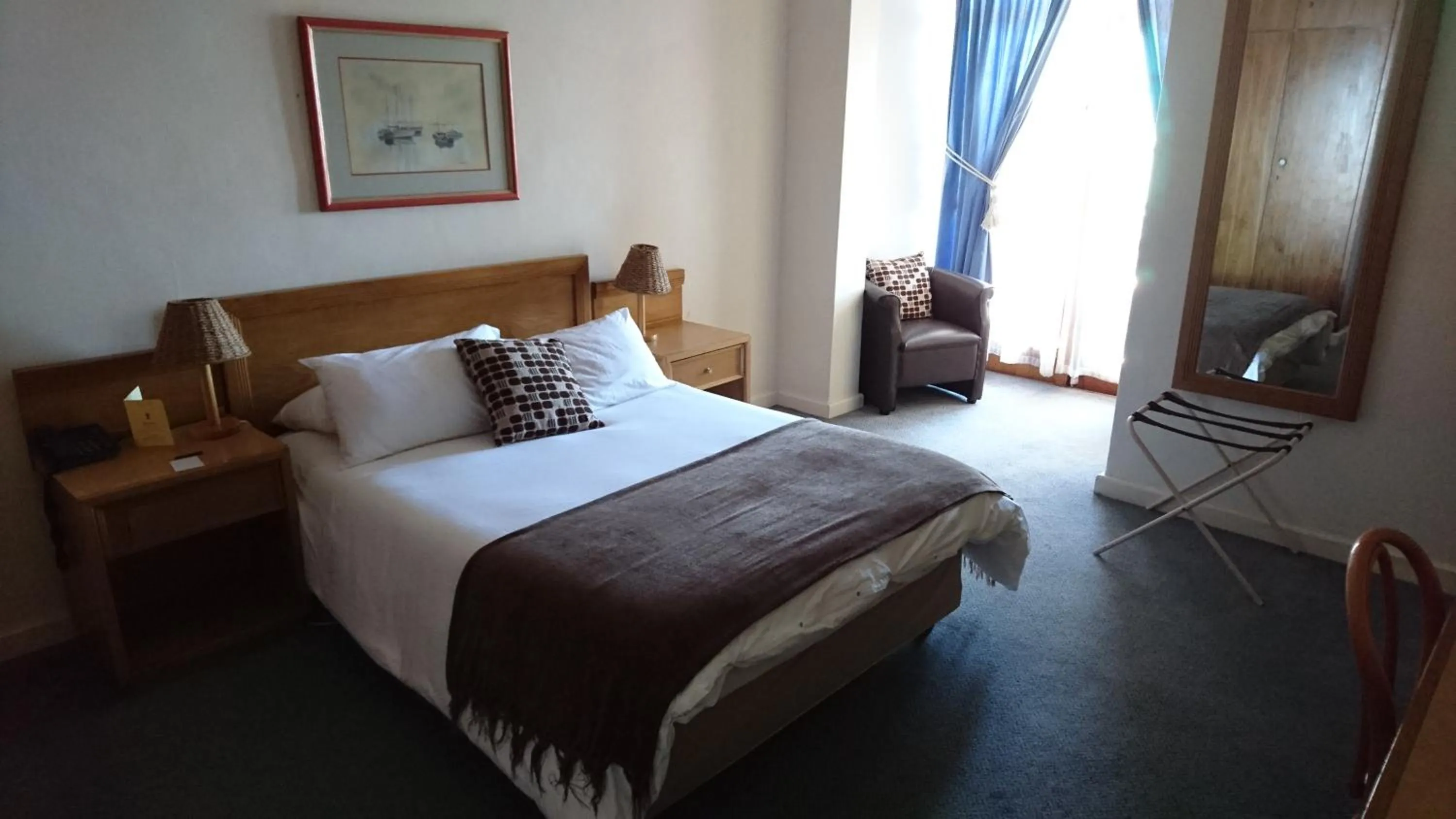 Bedroom, Bed in Lamberts Bay Hotel
