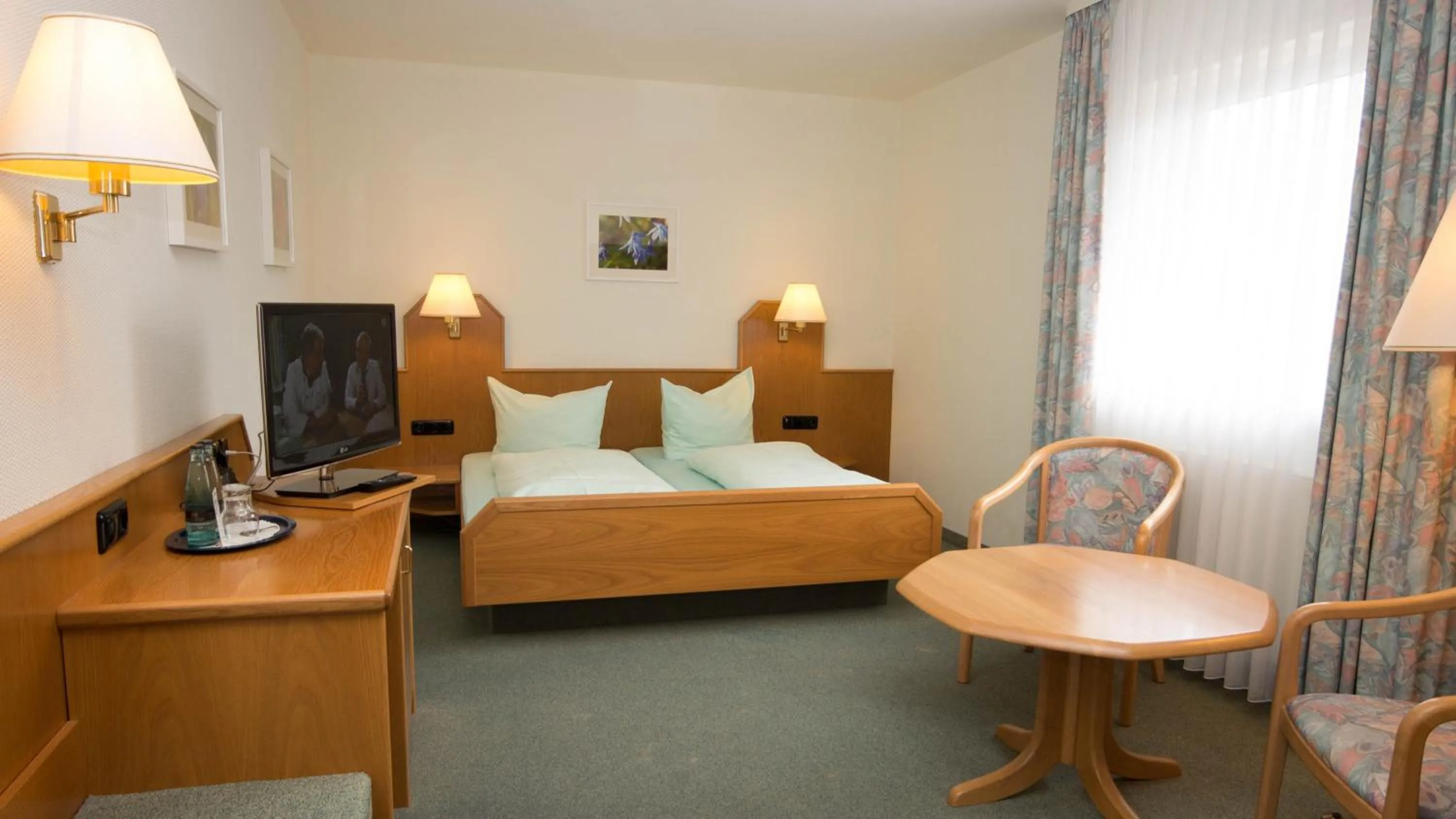 Bed in Ruser's Hotel