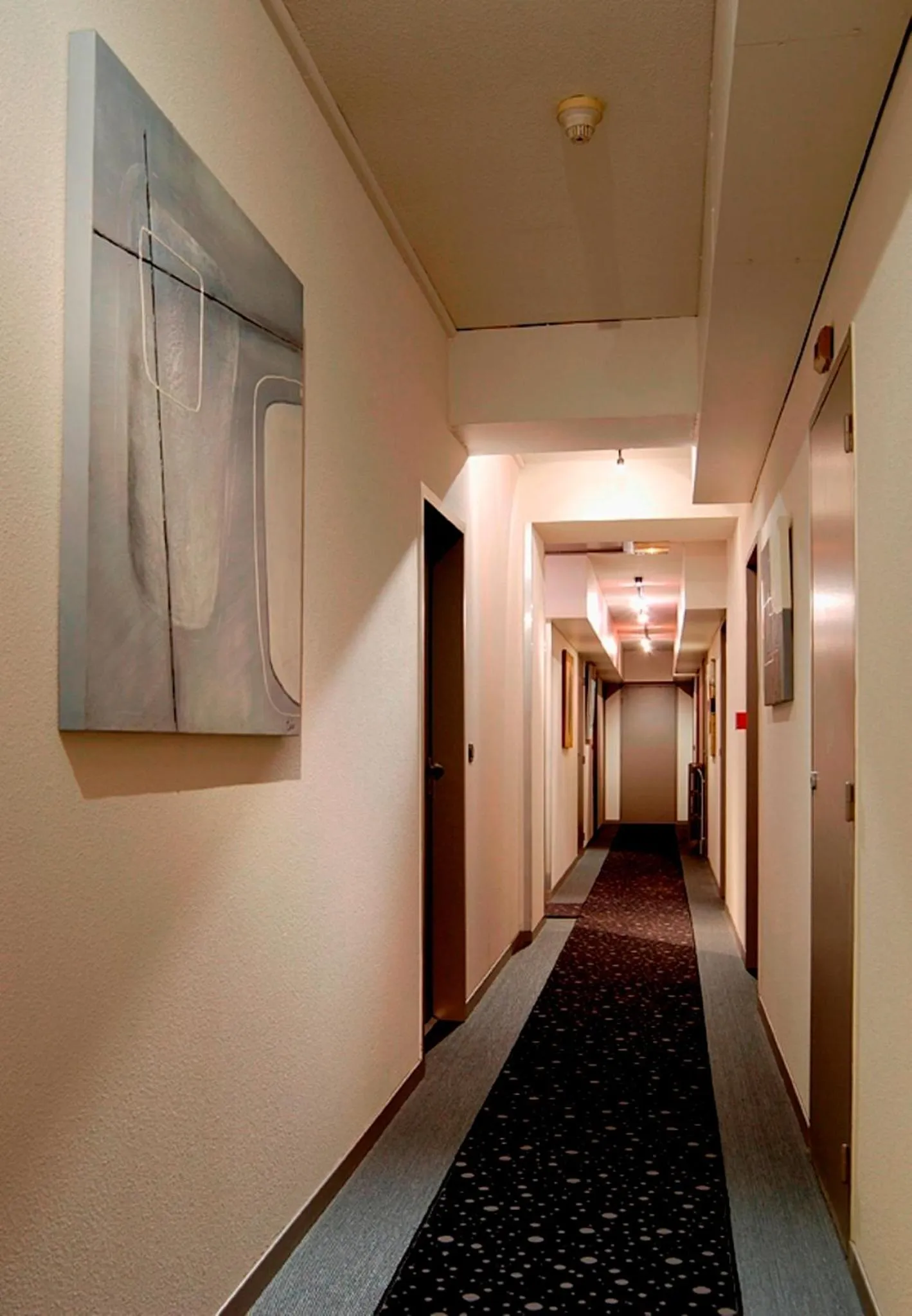 Decorative detail in Kyriad Rodez