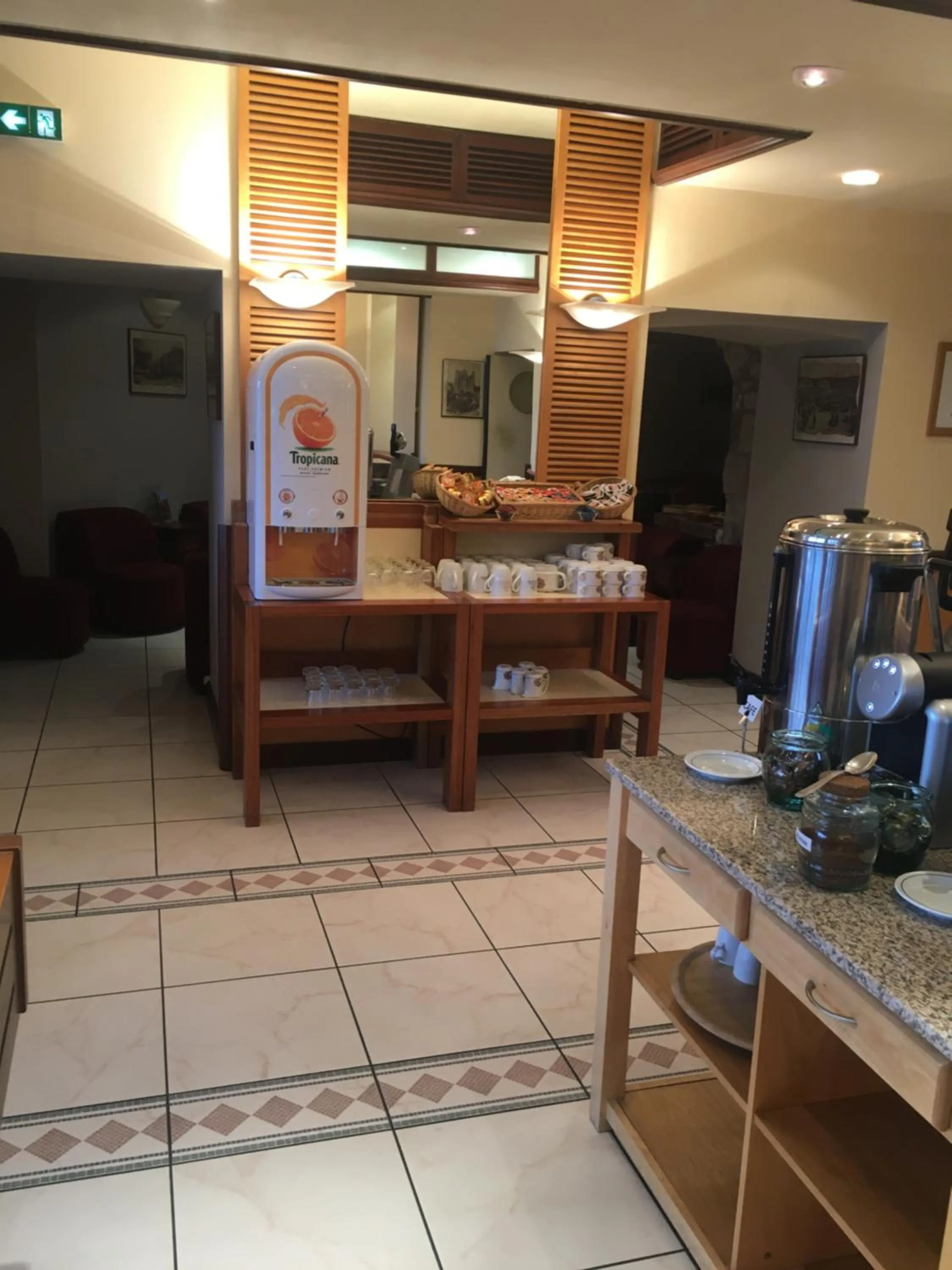 Breakfast in Kyriad Rodez