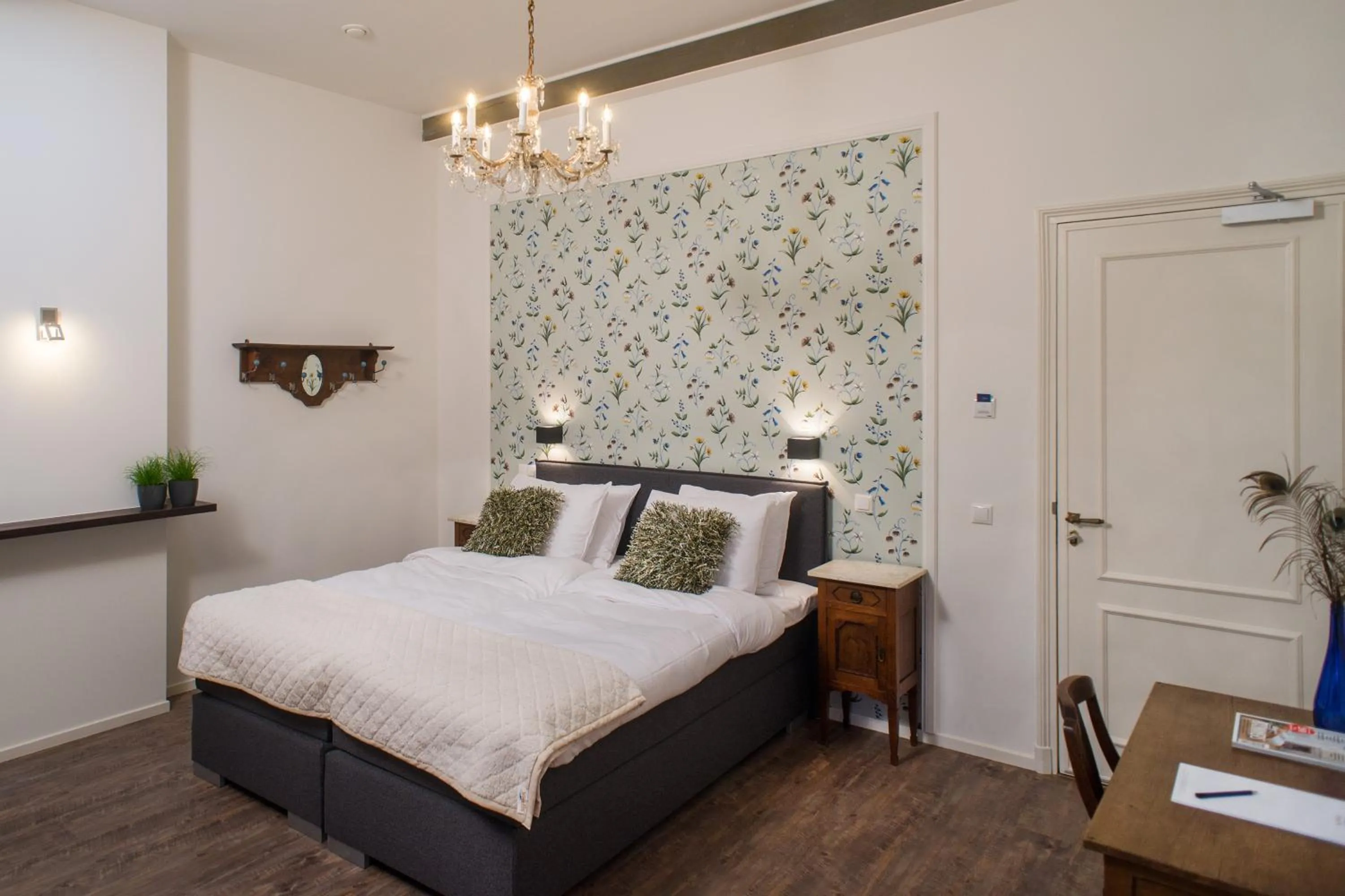 Bedroom, Bed in Boutique Hotel De Blauwe Pauw