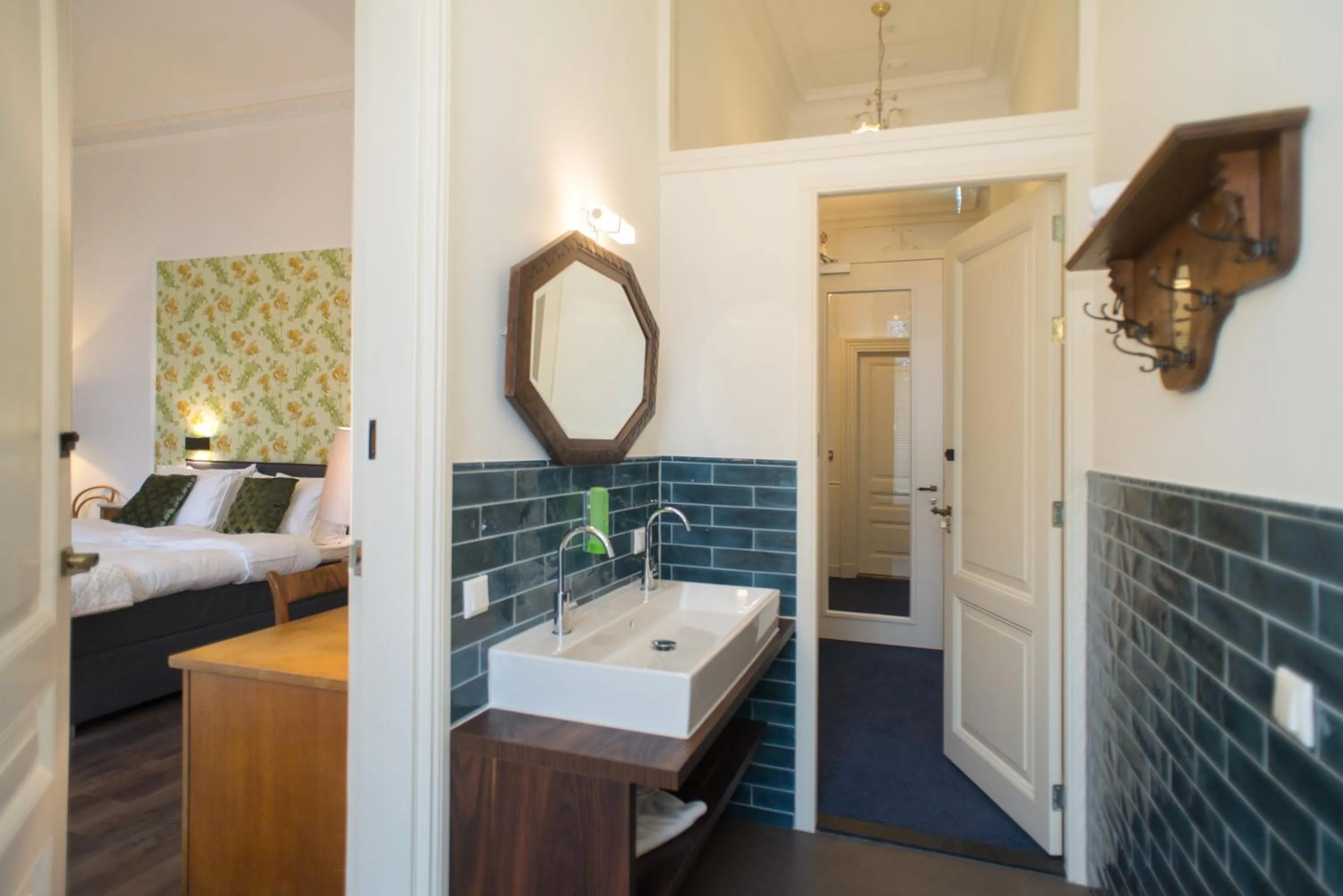 Decorative detail, Bed in Boutique Hotel De Blauwe Pauw