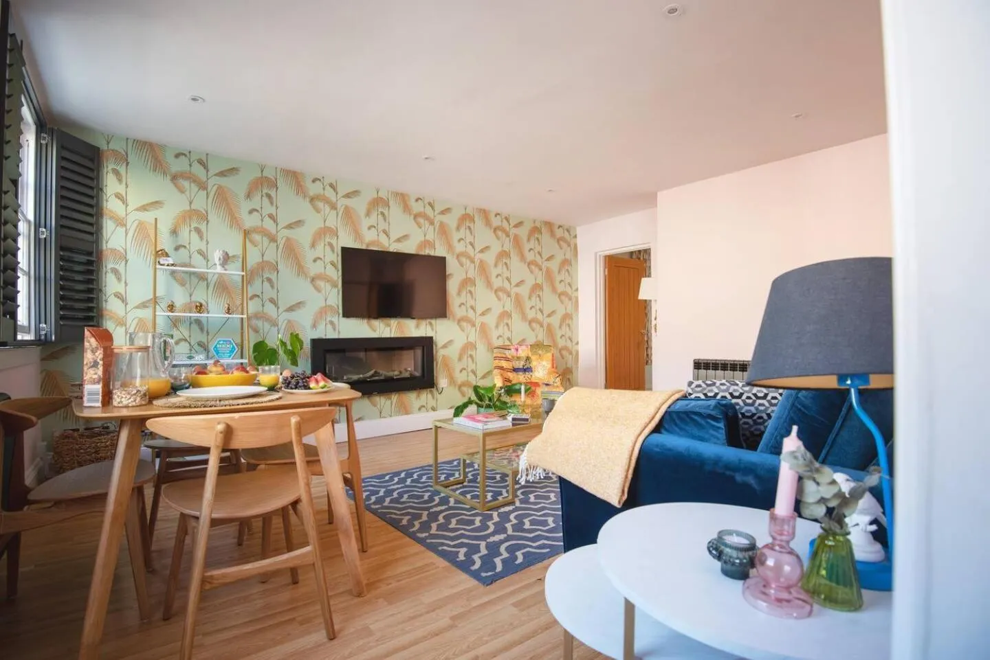 Living room in Dream Stays Bath - Haringtons Place