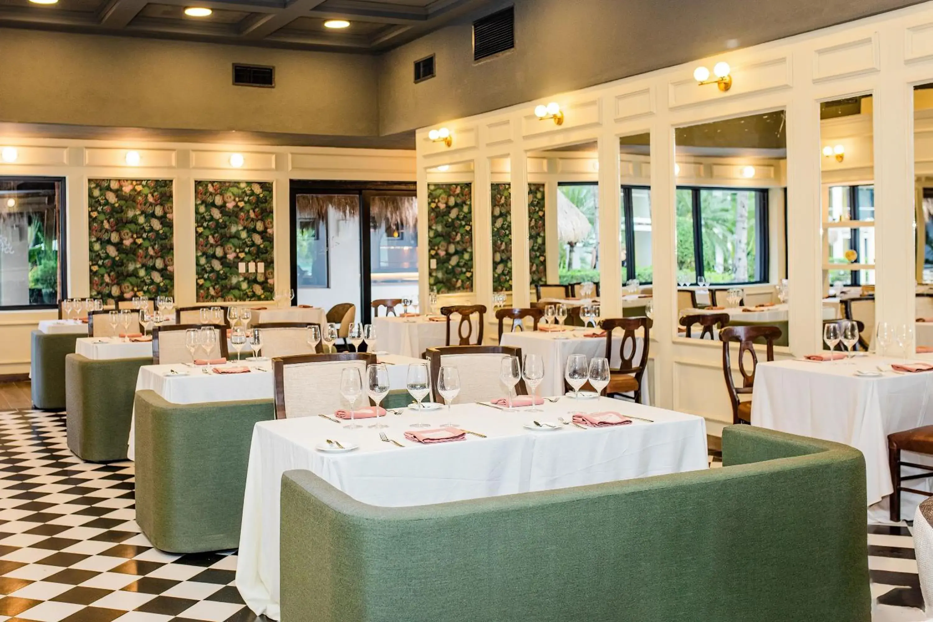 Restaurant/places to eat in Secrets Aura Cozumel - Adults Only Restaurant/places to eat in Secrets Aura Cozumel - Adults Only