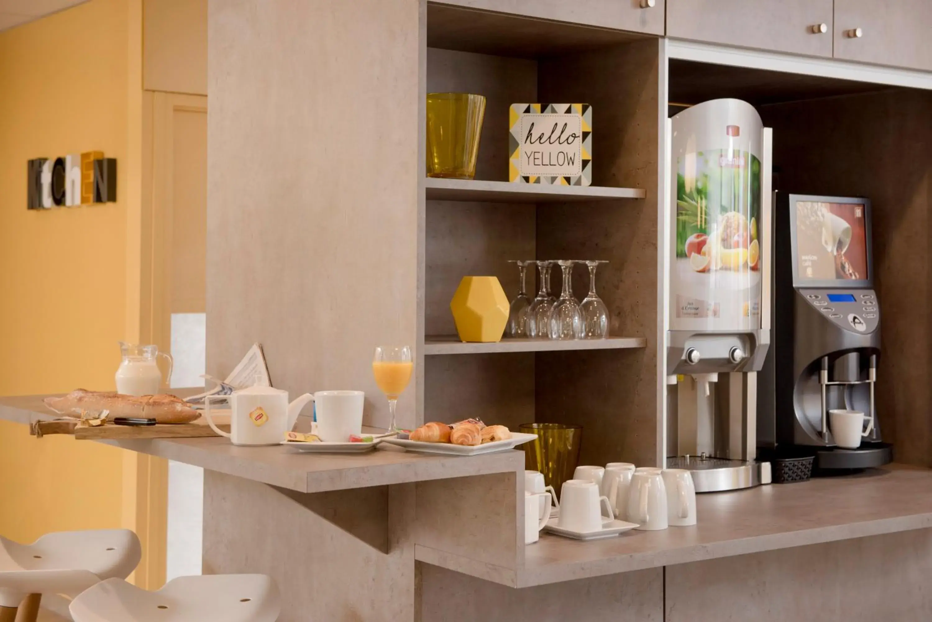 Restaurant/places to eat in Kyriad Saint-Etienne Centre Restaurant/places to eat in Kyriad Saint-Etienne Centre