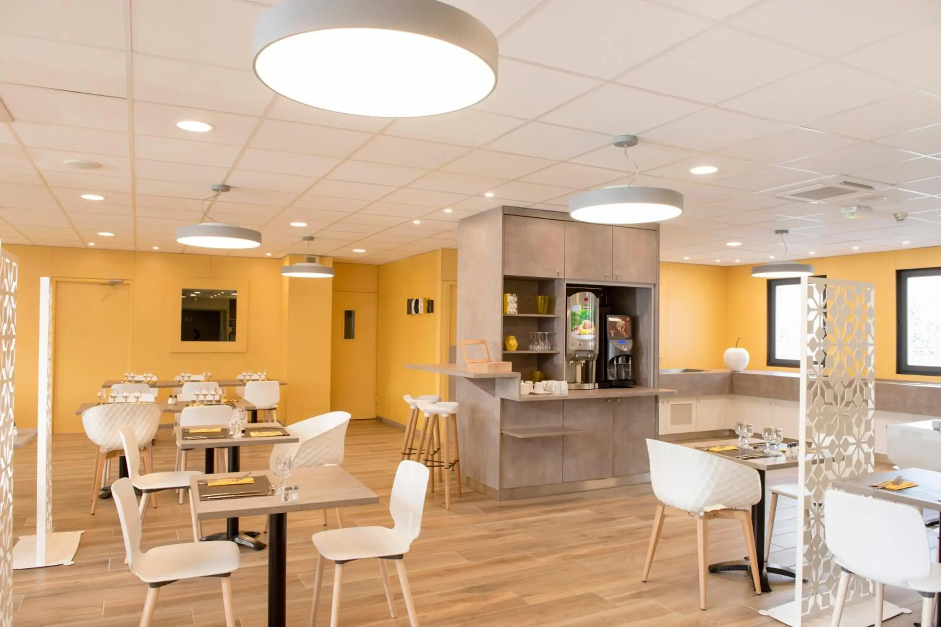 Restaurant/places to eat in Kyriad Saint-Etienne Centre Restaurant/places to eat in Kyriad Saint-Etienne Centre