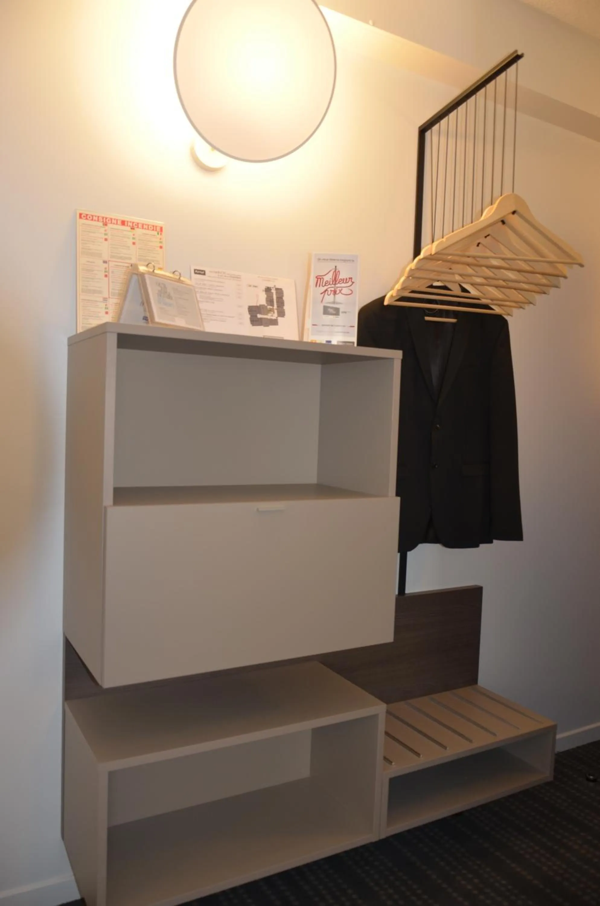 storage in Kyriad Metz Centre - Restaurant Moze