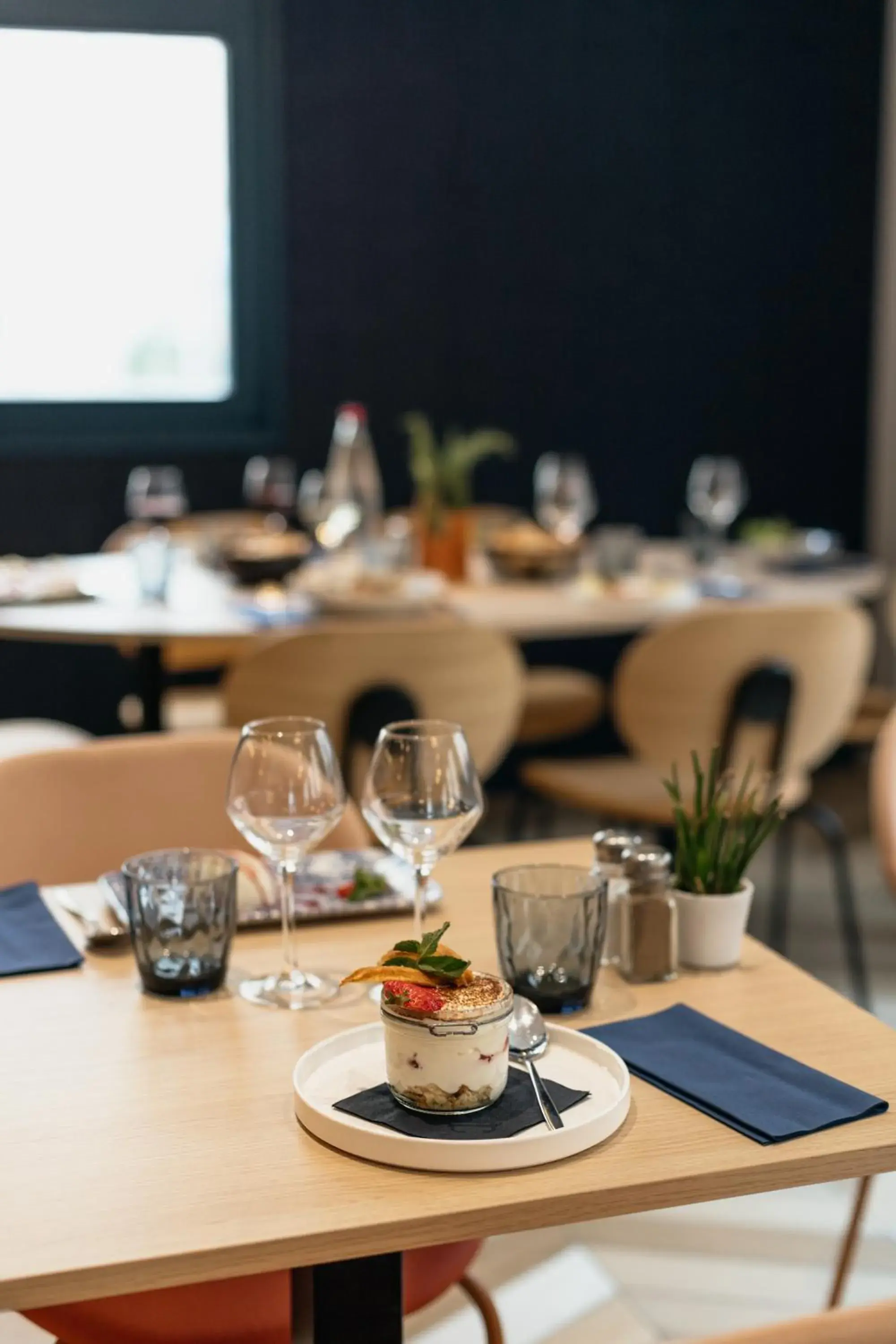 Restaurant/places to eat in Kyriad Metz Centre - Restaurant Moze Restaurant/places to eat in Kyriad Metz Centre - Restaurant Moze