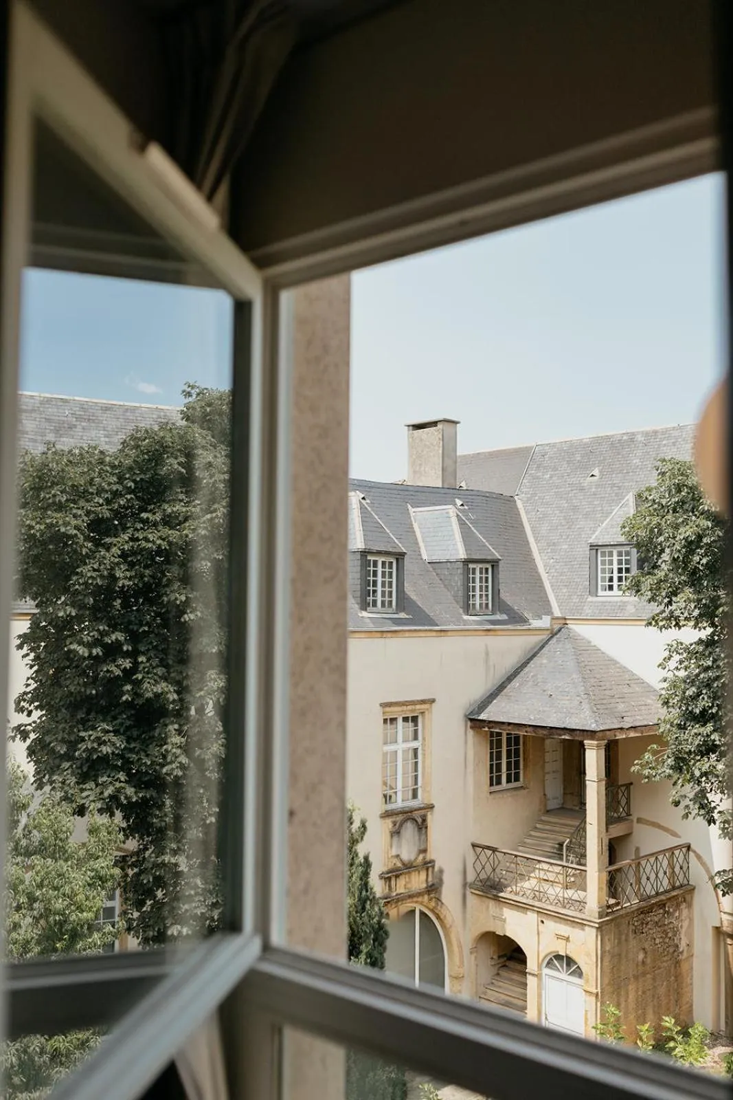 Garden view in Kyriad Metz Centre - Restaurant Moze