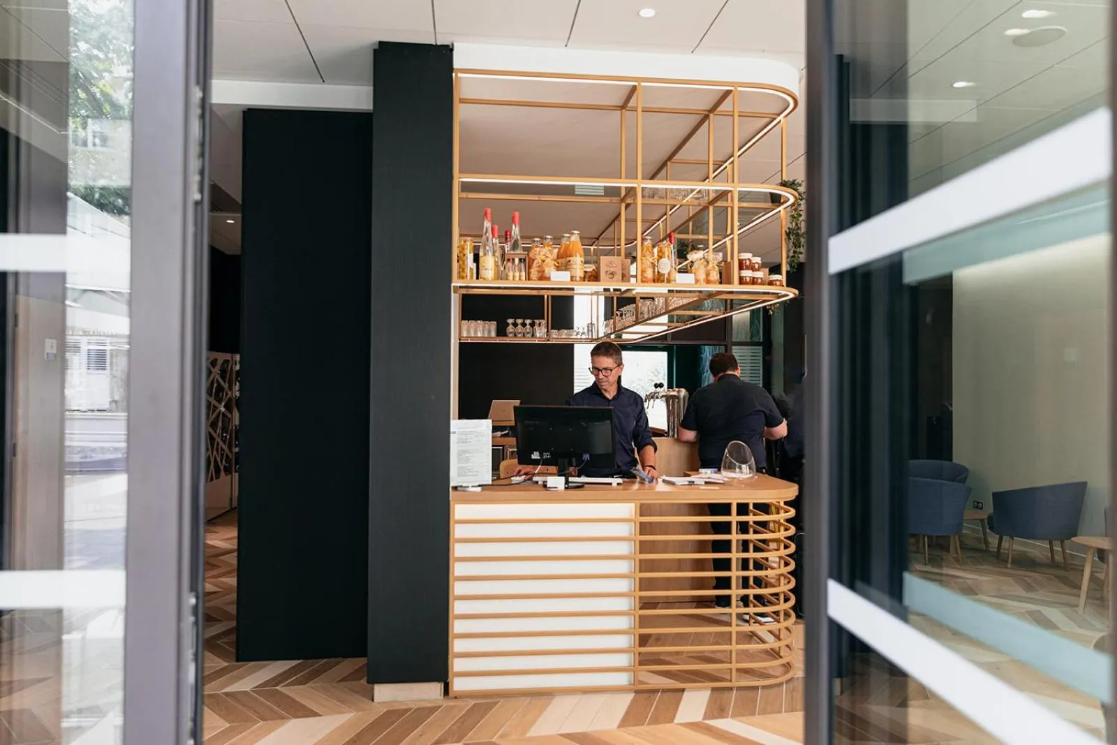 Lobby or reception in Kyriad Metz Centre - Restaurant Moze