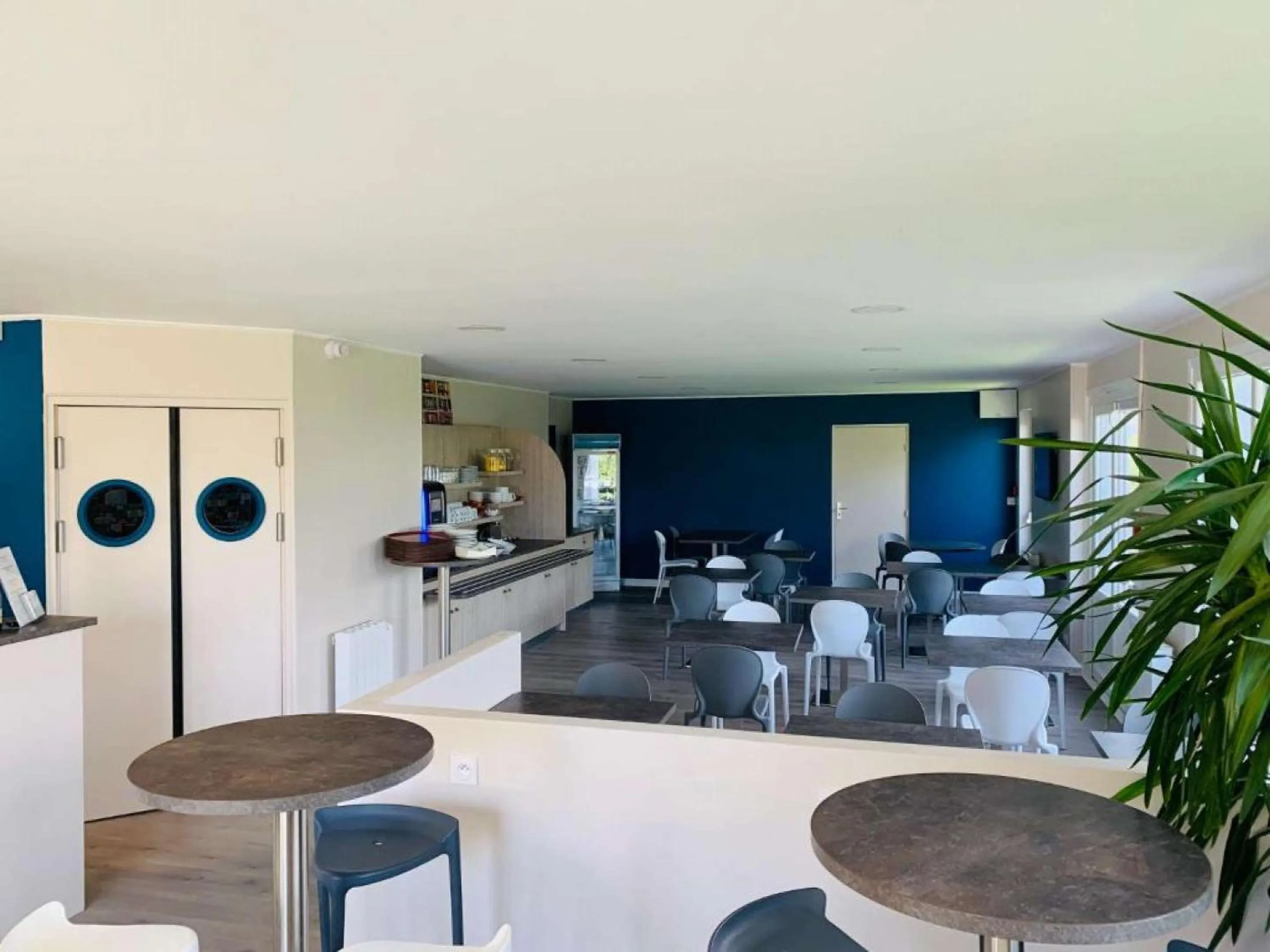 Restaurant/places to eat in BRIT HOTEL Confort MORLAIX