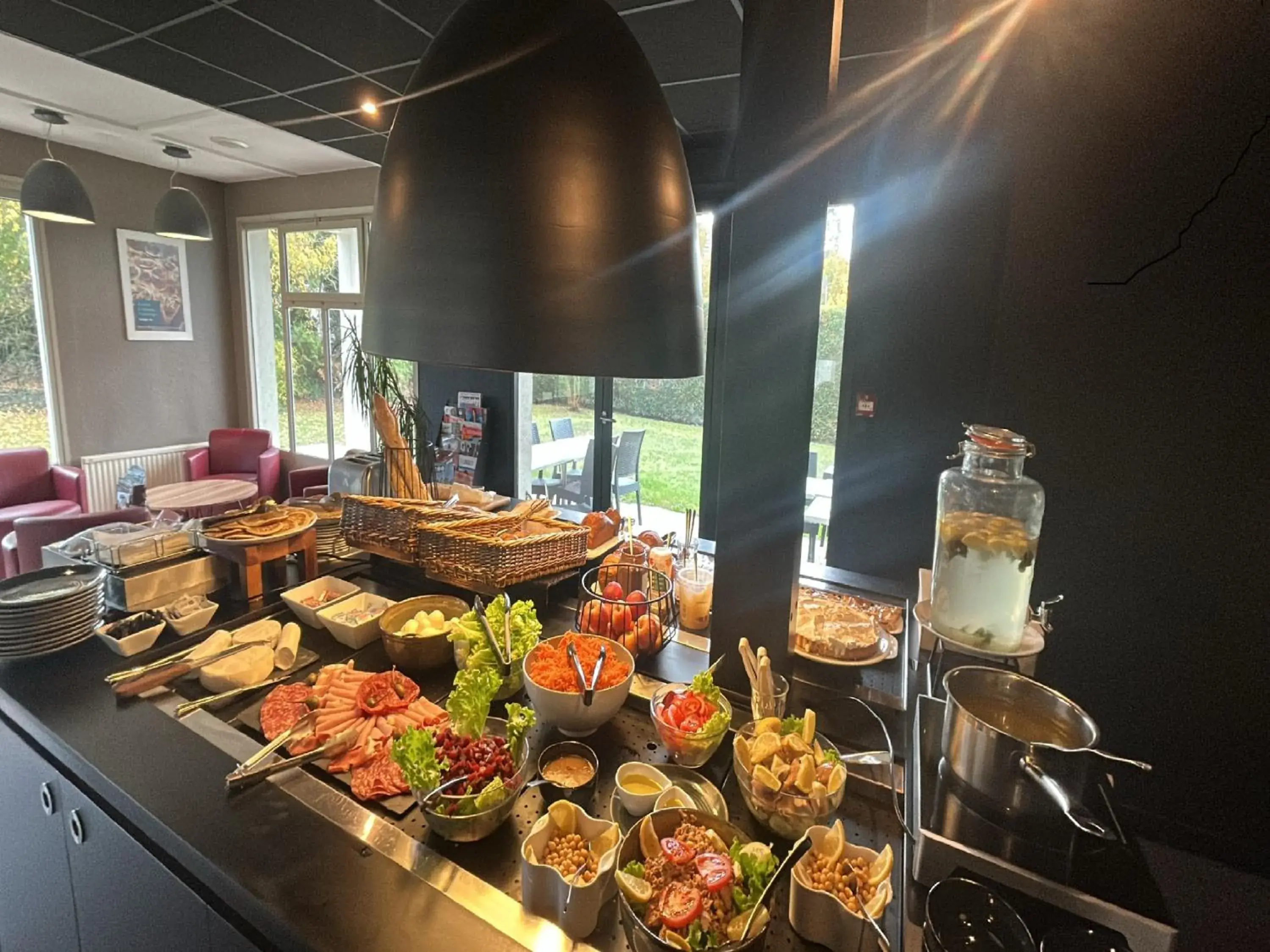 Restaurant/places to eat in Campanile Conflans-Sainte-Honorine Restaurant/places to eat in Campanile Conflans-Sainte-Honorine