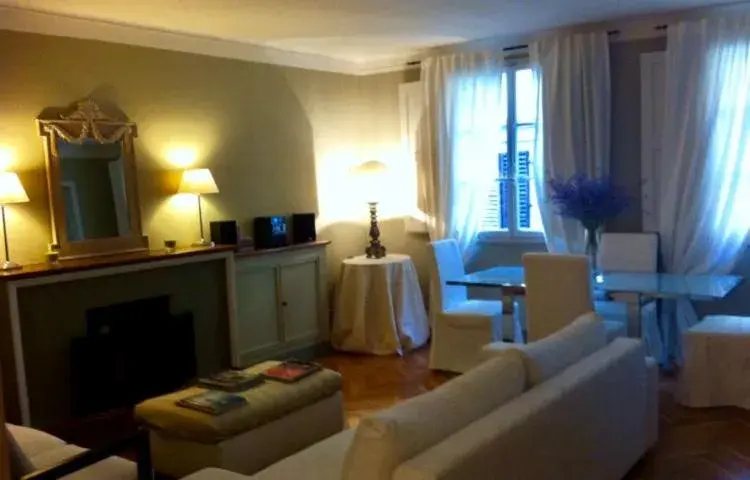 Living room in Capri Moon Guest House Living room in Capri Moon Guest House