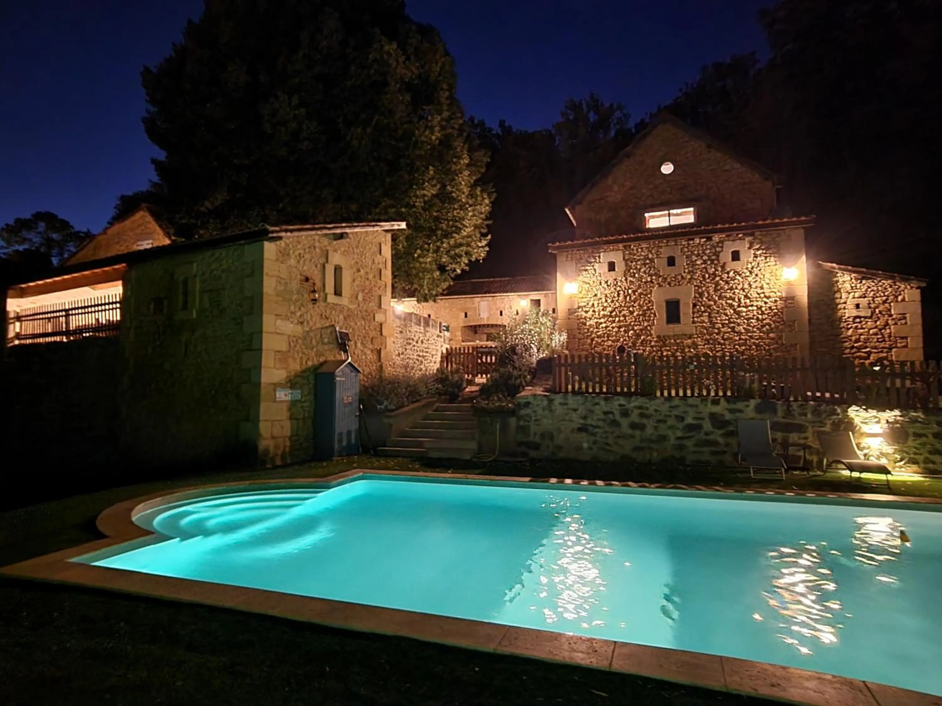 Swimming pool in Le Clos de la Canéda
