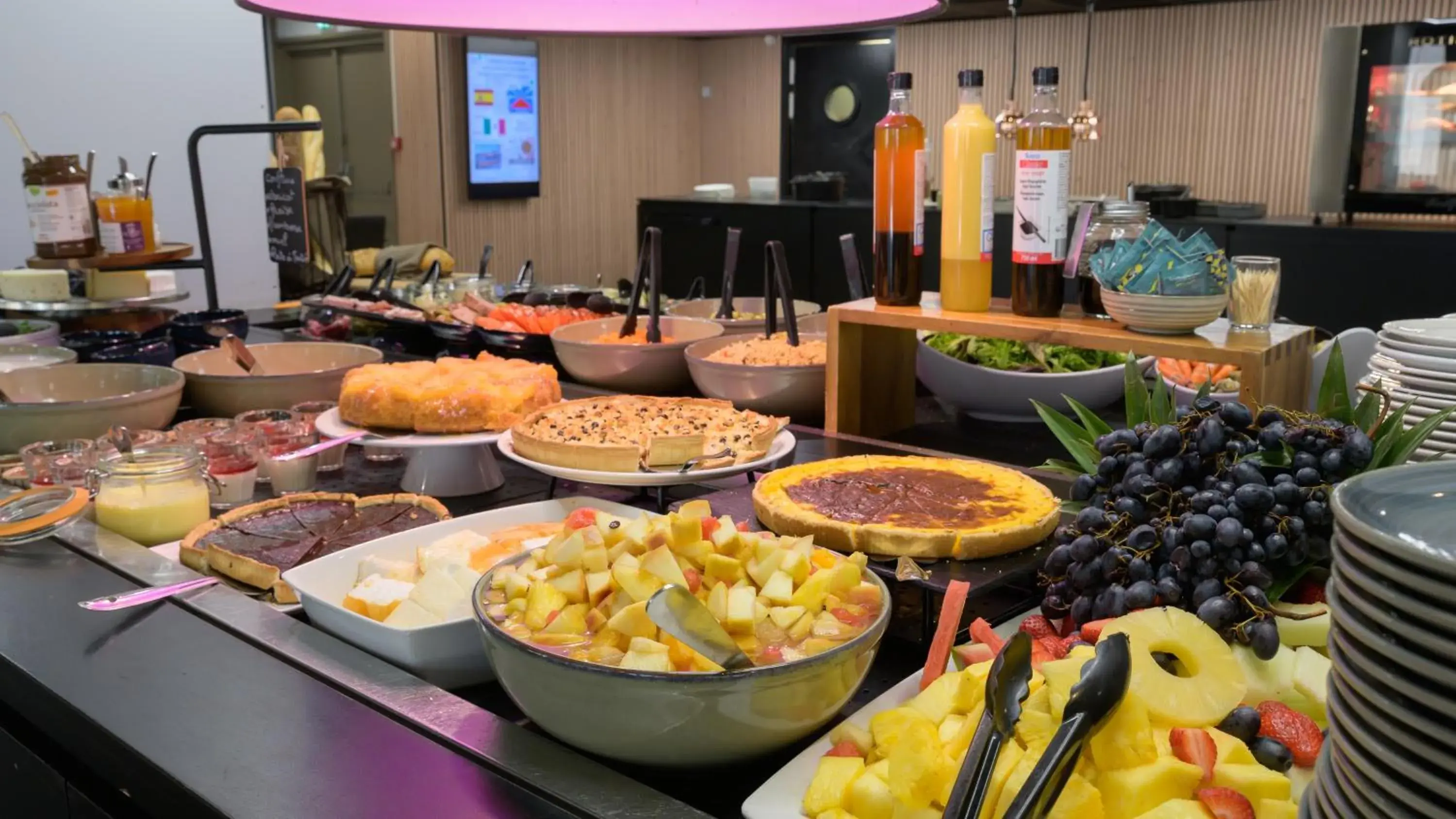 Restaurant/places to eat in Campanile Marne-La-Vallée - Torcy Restaurant/places to eat in Campanile Marne-La-Vallée - Torcy