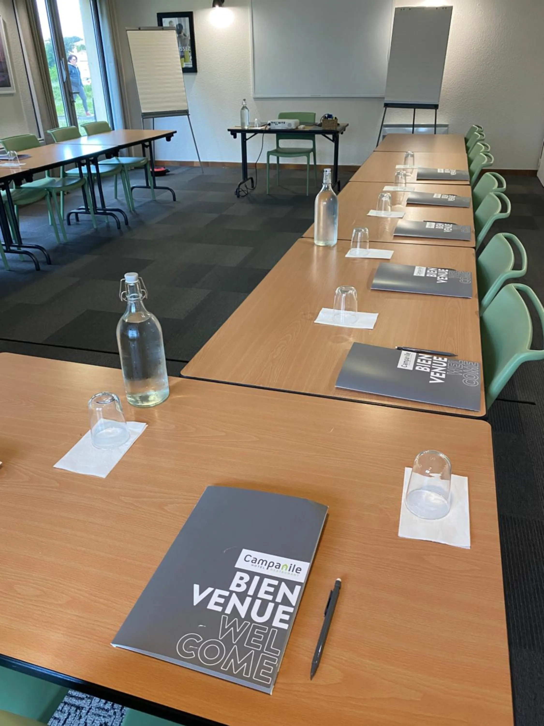 Meeting/conference room in Campanile La Rochelle Nord - Puilboreau Chagnolet