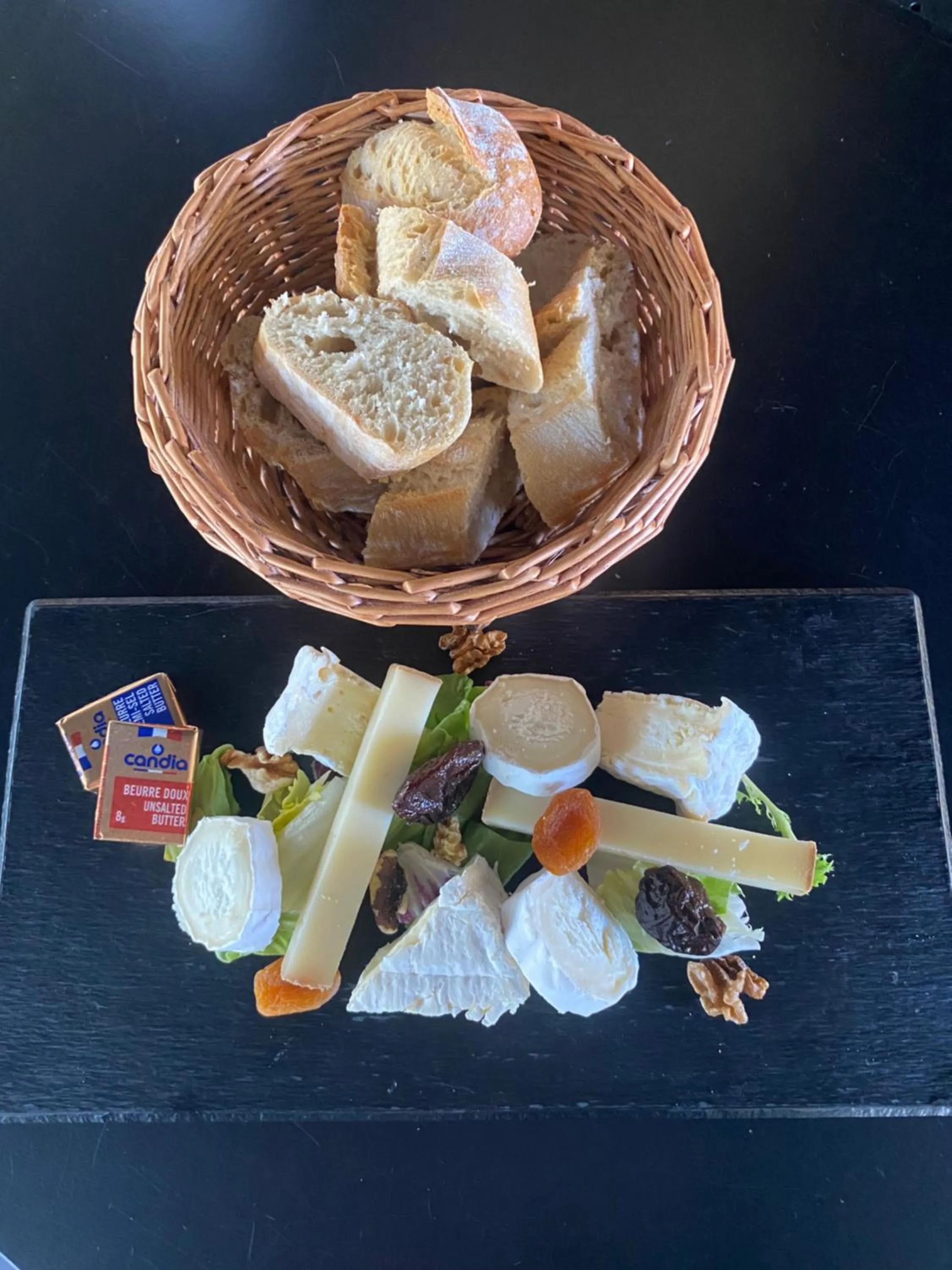 Restaurant/places to eat in Campanile La Rochelle Nord - Puilboreau Chagnolet