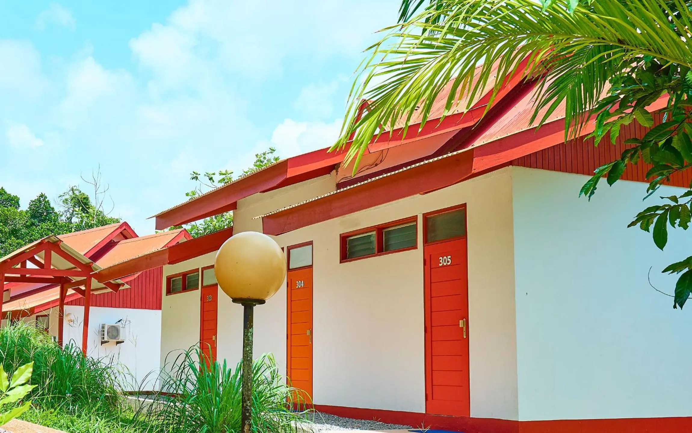 Property building in The Originals City, Hôtel Belova, Cayenne Sud