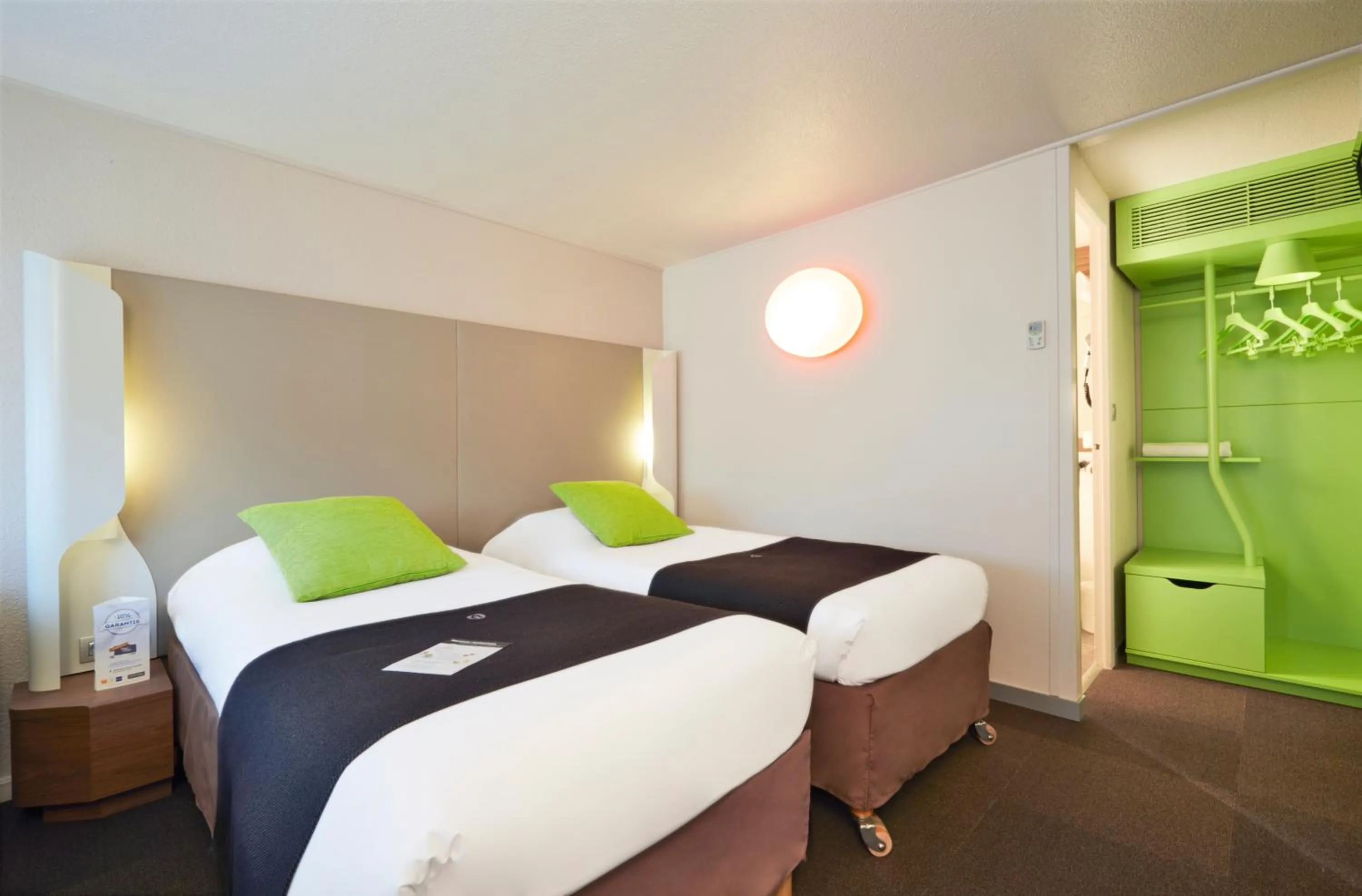 Bed in Campanile Saint-Étienne Nord La Terrasse