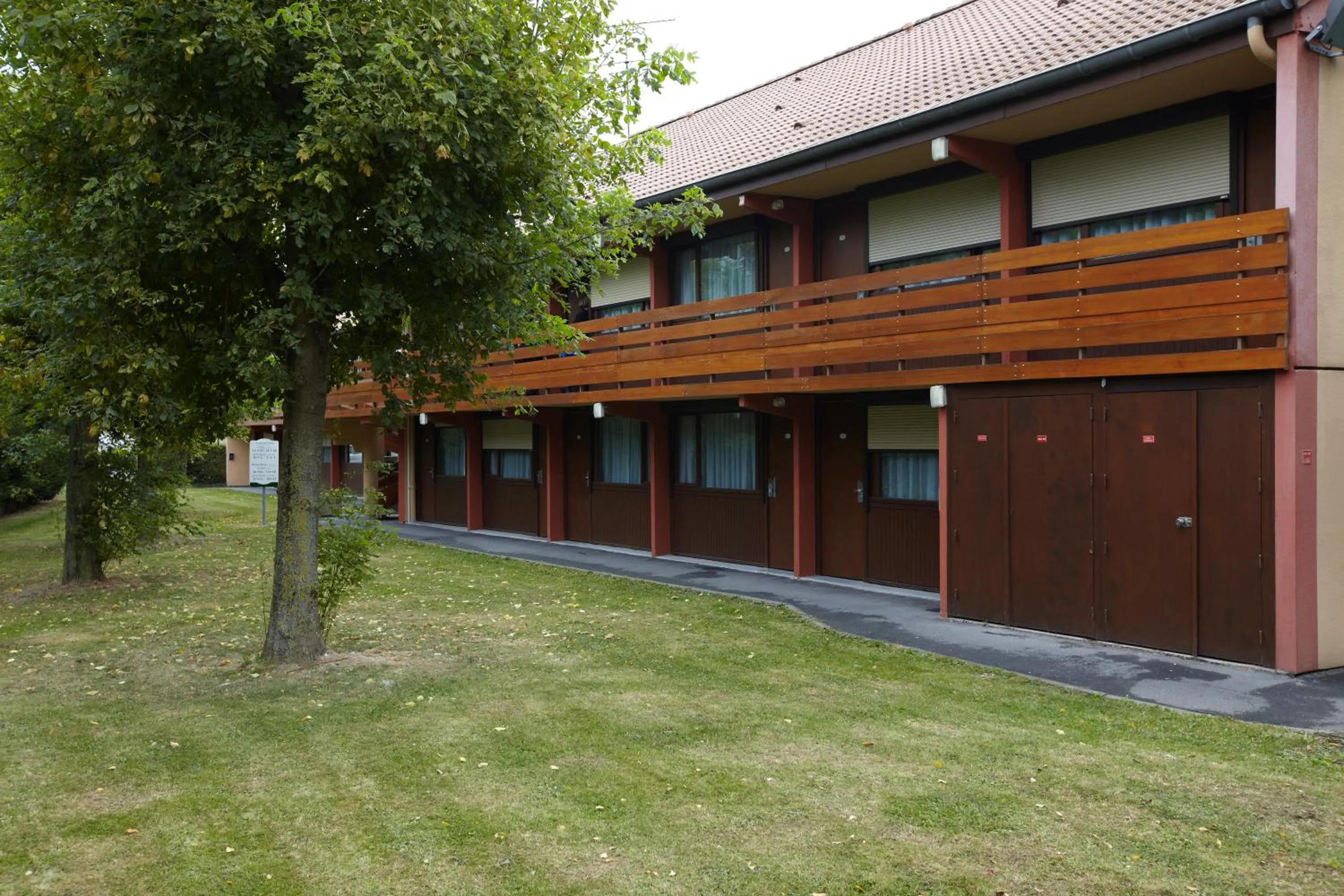 Garden in Campanile Lille Sud - Douai Cuincy