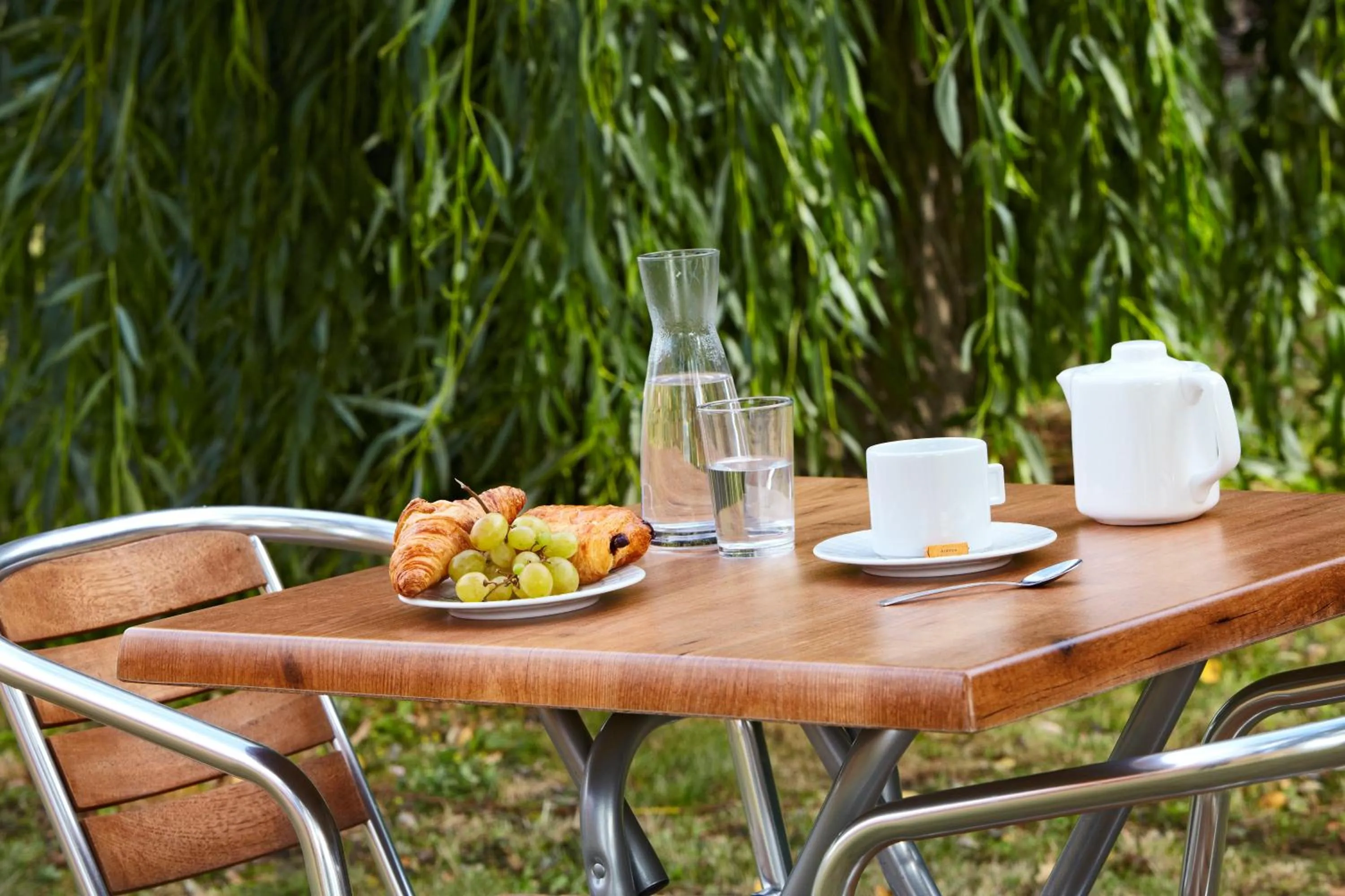 Patio in Campanile Lille Sud - Douai Cuincy