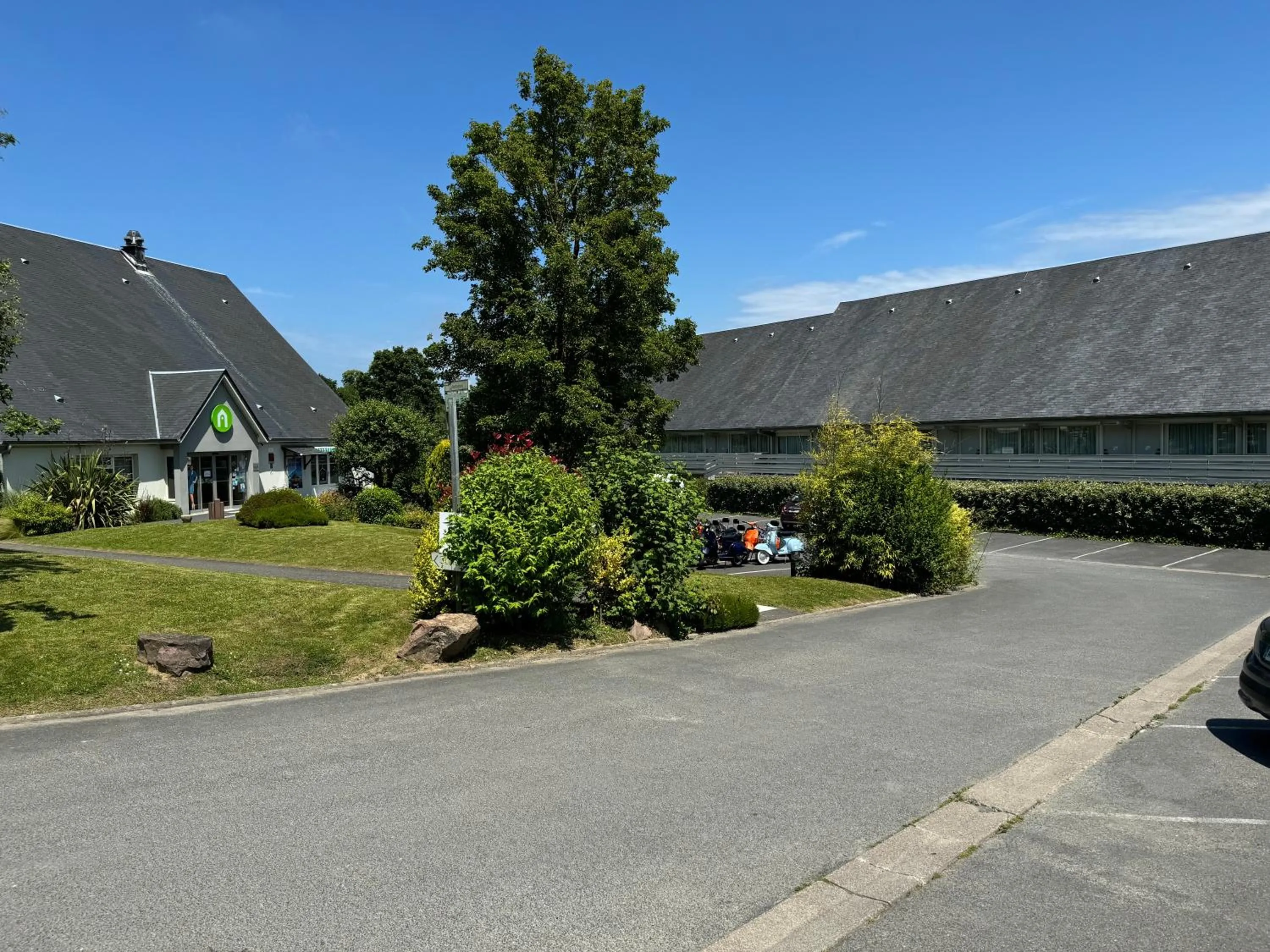 Property building in Campanile Bayeux