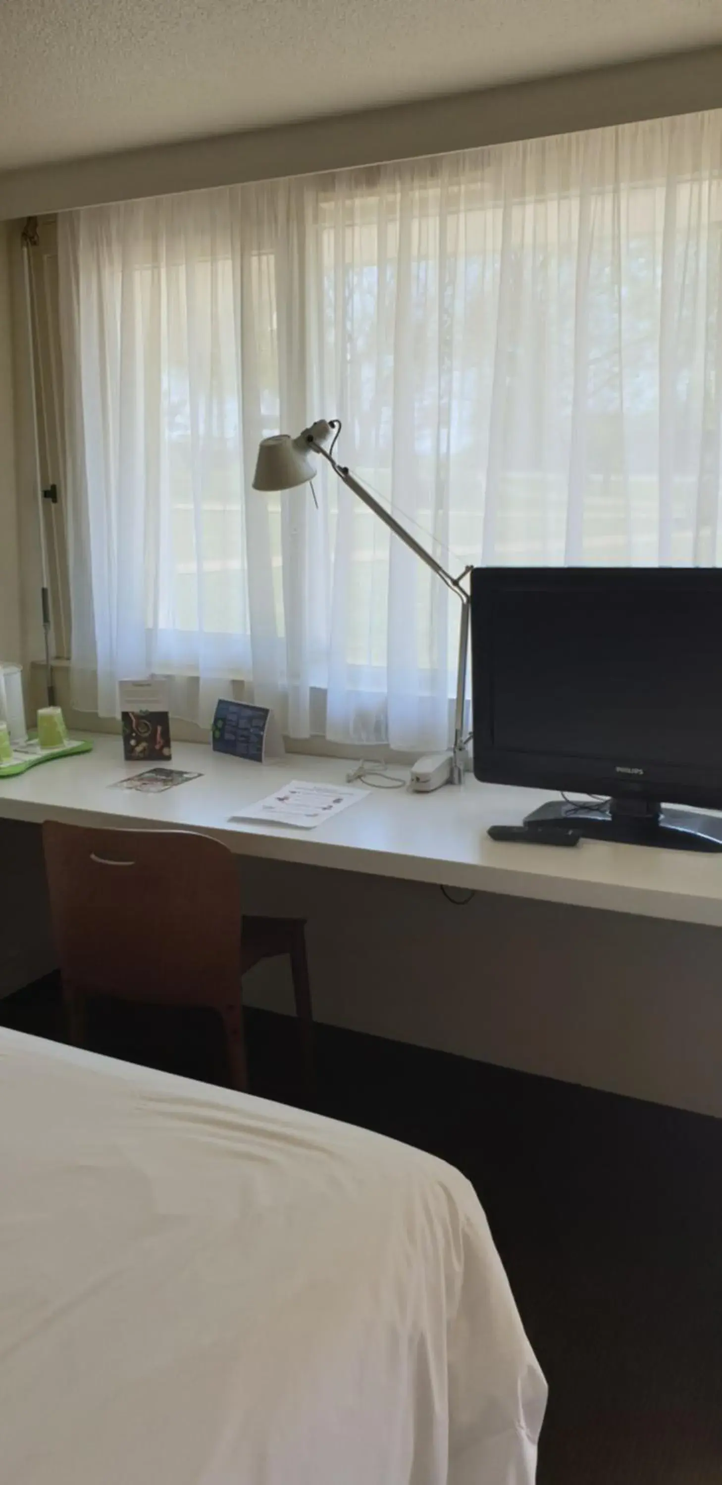 Bed in Hotel Campanile Besançon Nord Ecole Valentin Bed in Hotel Campanile Besançon Nord Ecole Valentin